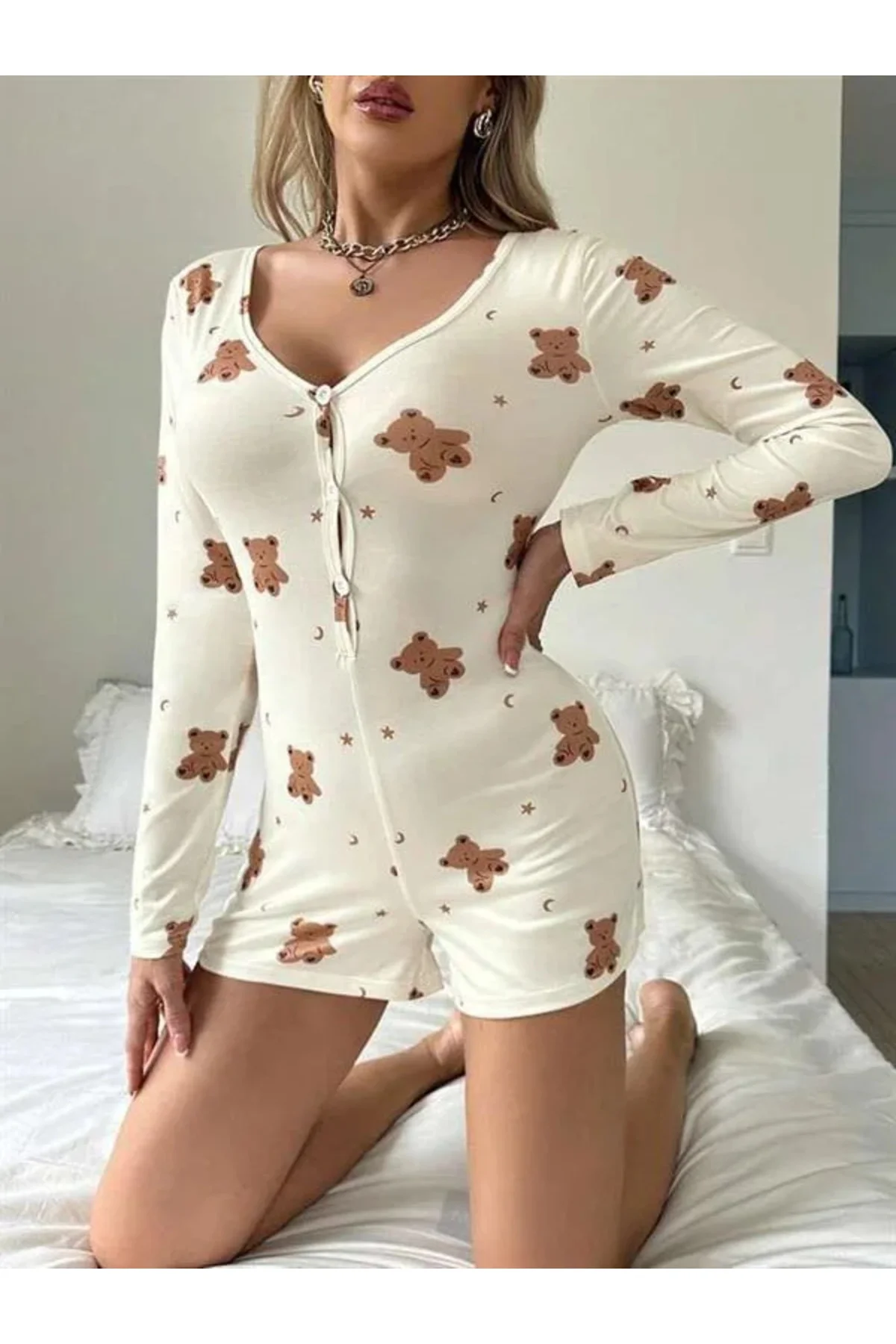 Pamuklu Ekru Ayıcık Desenli Düğmeli Tulum Pijama Fiyatı, Yorumları ve Özellikleri