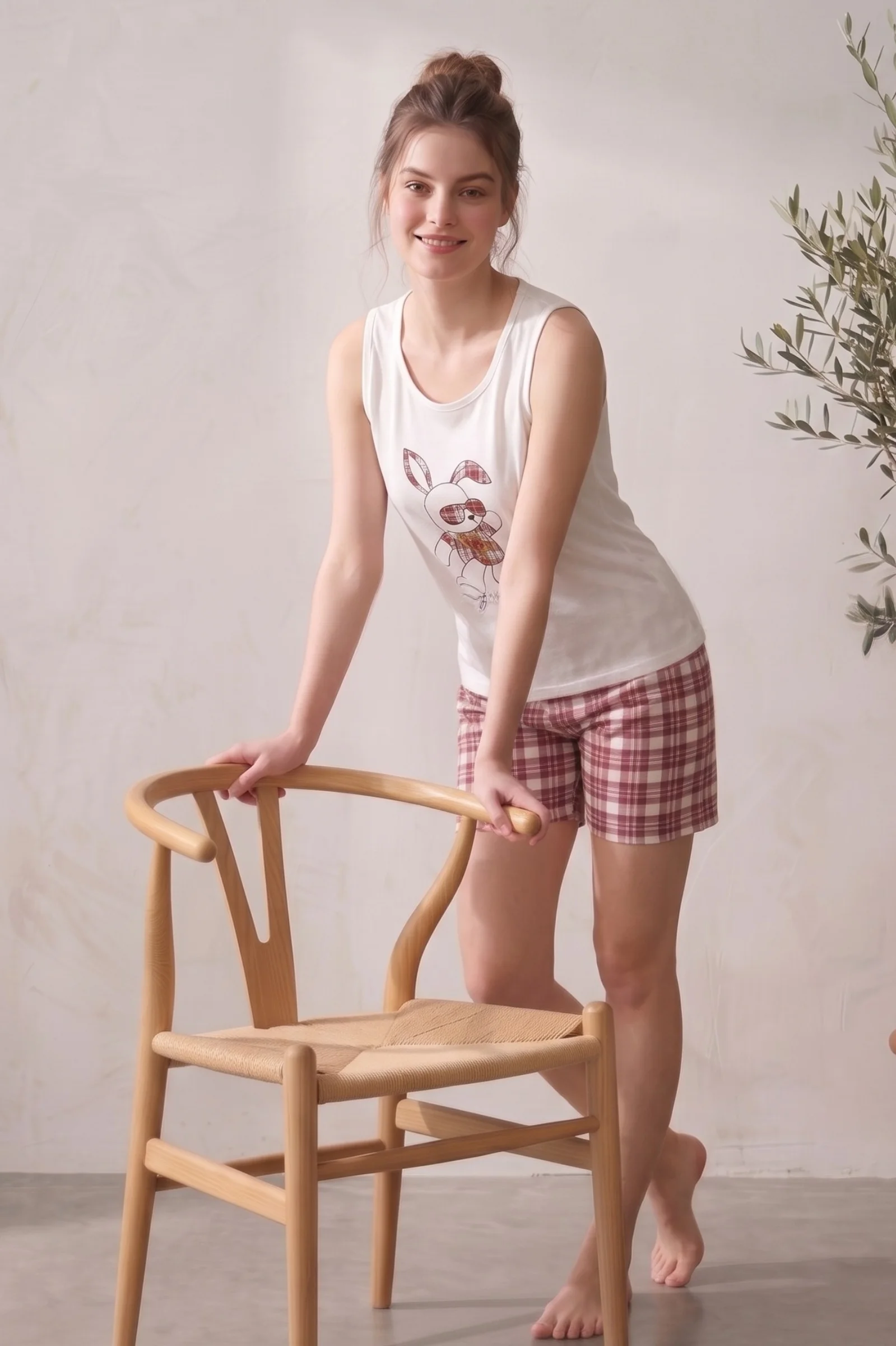 Pamuklu Geniş Askılı Desenli Şortlu Pijama Takımı, Lacivert, XL Pamuklu Geniş Askılı Desenli Şortlu Pijama Takımı, Lacivert, XL Fiyatı, Yorumları ve Özellikleri
