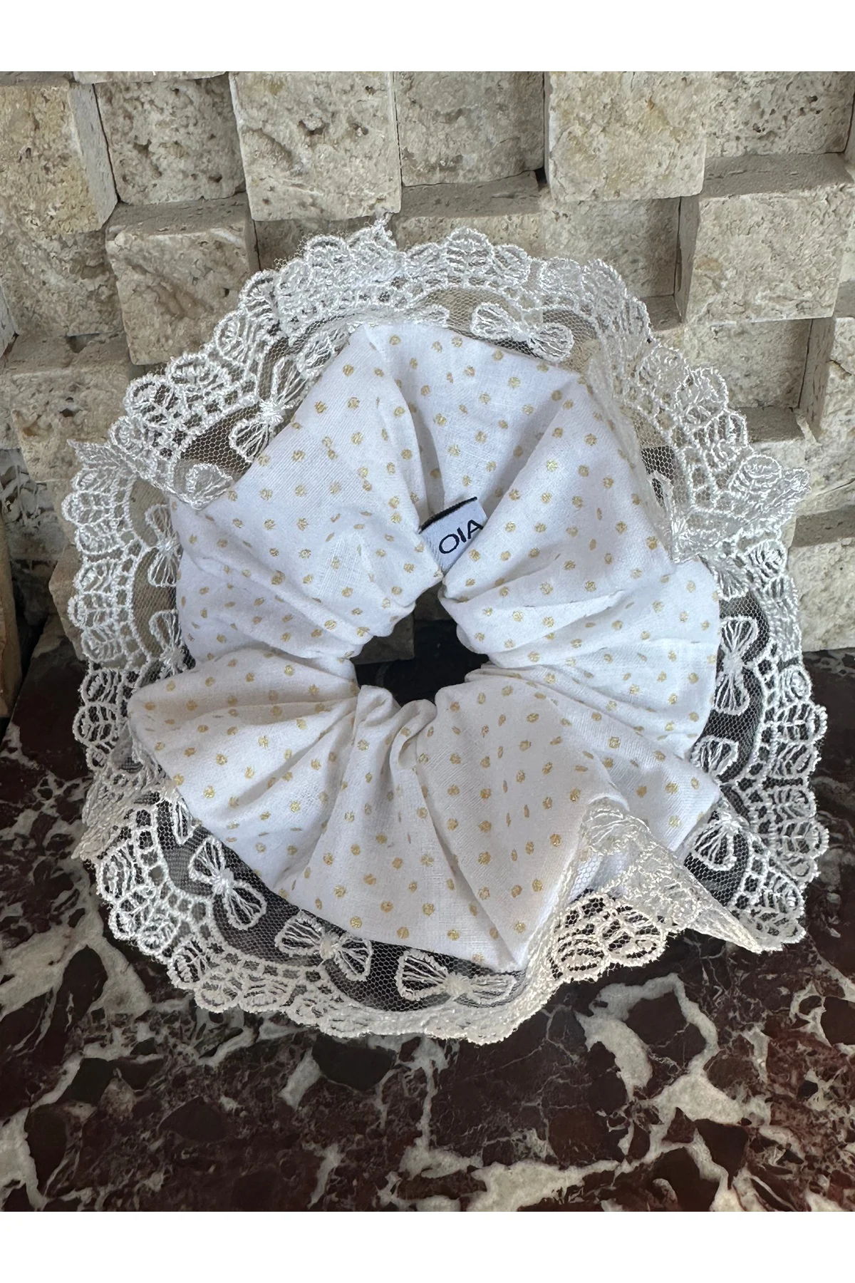 Pamuklu Gold Sim Puantiye Basklı Krem Fiyonk Dantel Scrunchie Lastik Toka