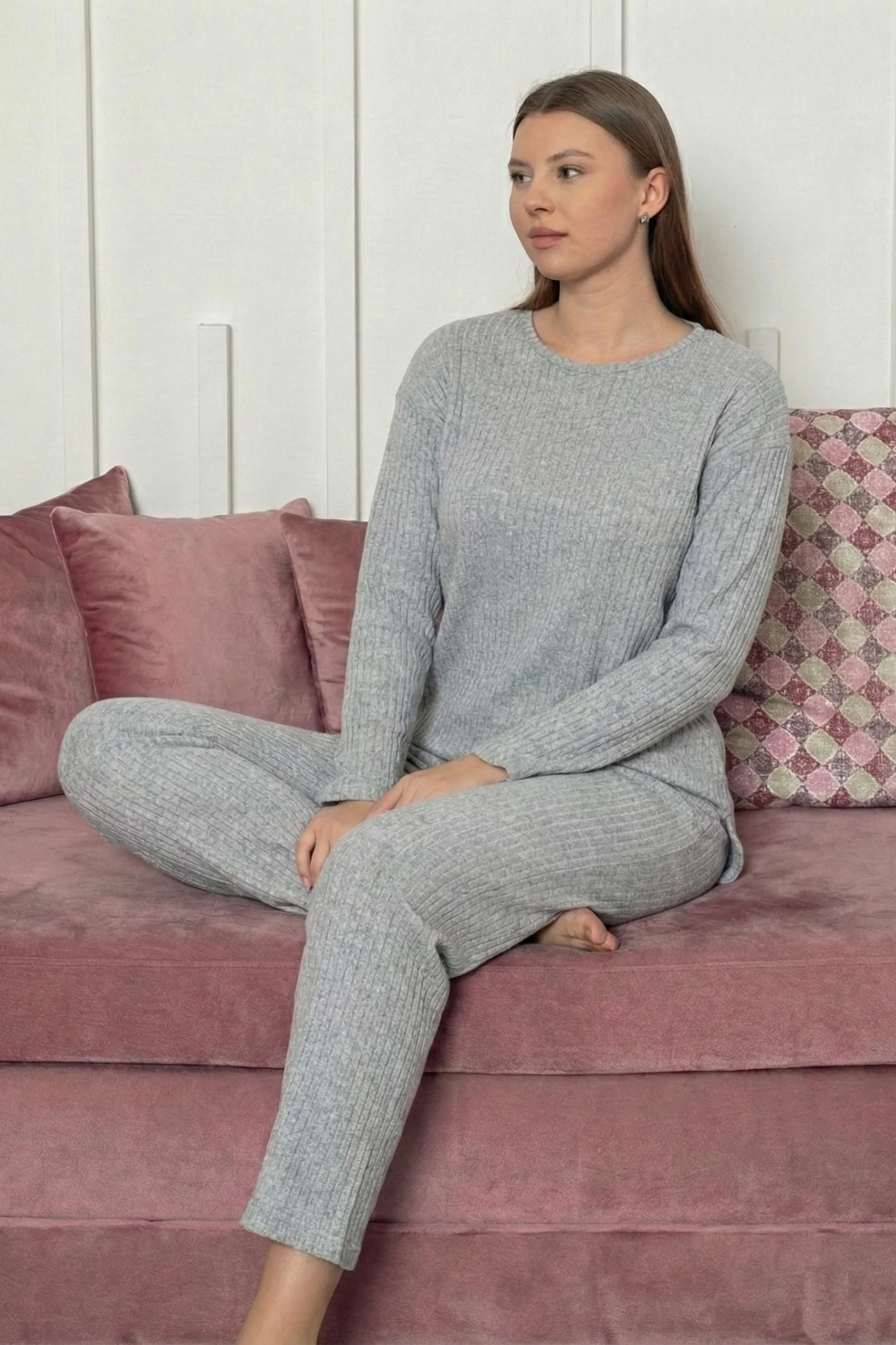 Pamuklu Kalın Kışlık İnterlok Şeritli Uzun Kollu Örme Pijama Takımı, Gri, L Pamuklu Kalın Kışlık İnterlok Şeritli Uzun Kollu Örme Pijama Takımı, Gri, L Fiyatı, Yorumları ve Özellikleri