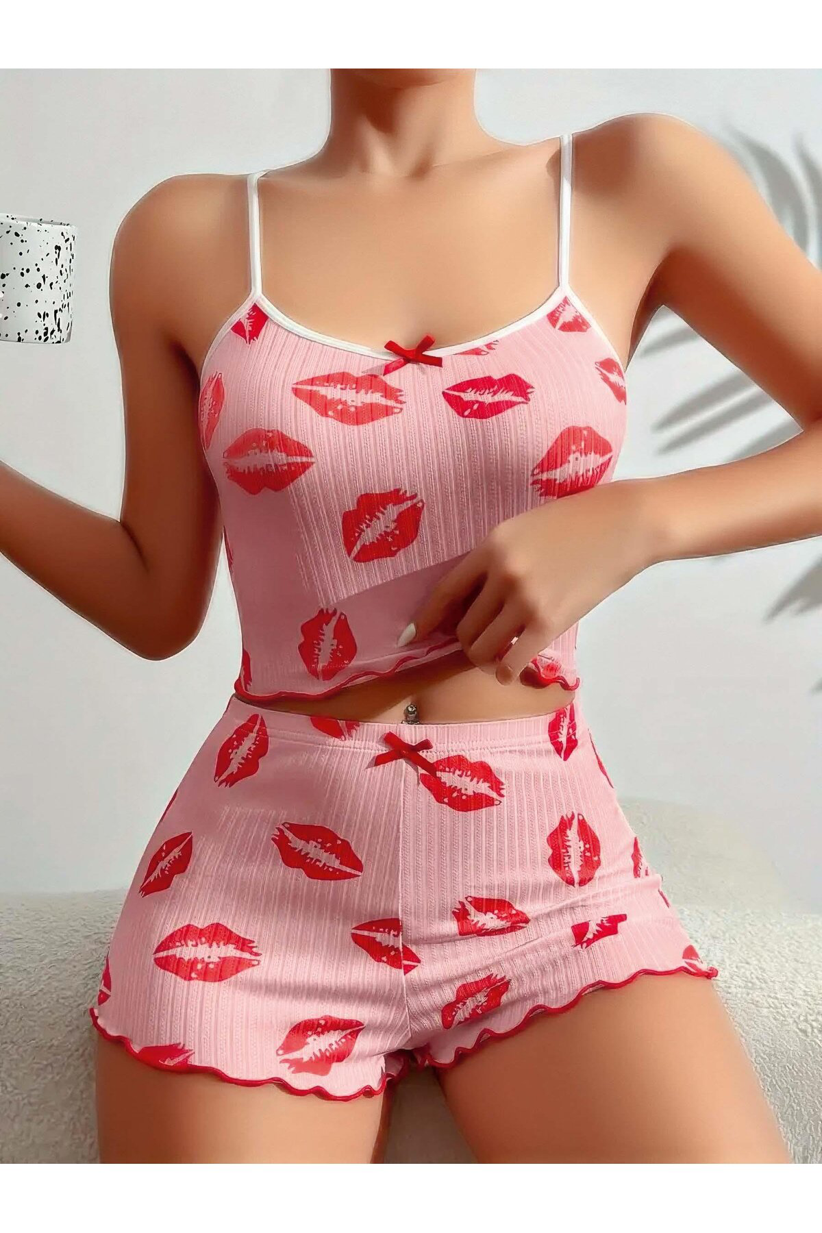 Aria's Closet Pamuklu Kiss Öpücük Desen Pembe Şortlu Pijama Takımı