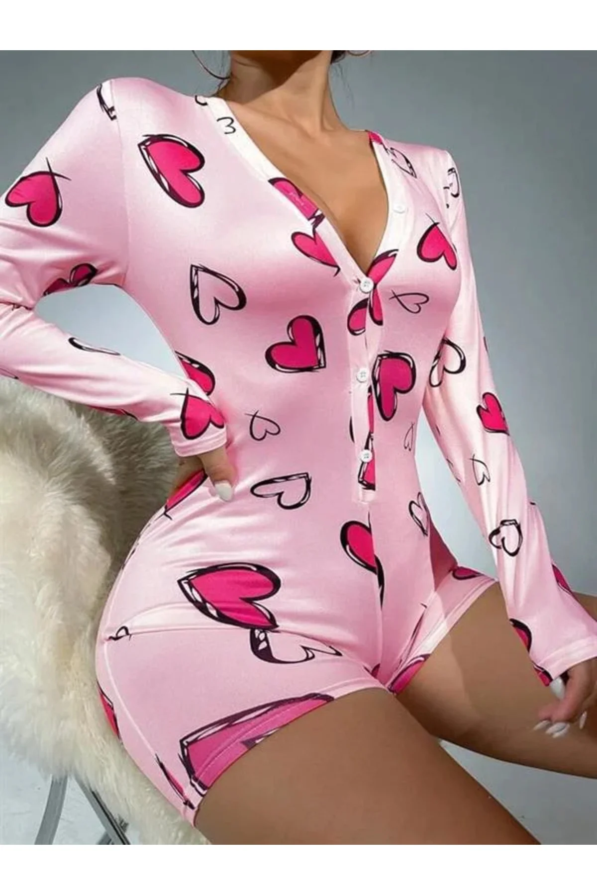 Pamuklu Pembe Kalp Desenli Düğmeli Uzun Kol Tulum Pijama Fiyatı, Yorumları ve Özellikleri