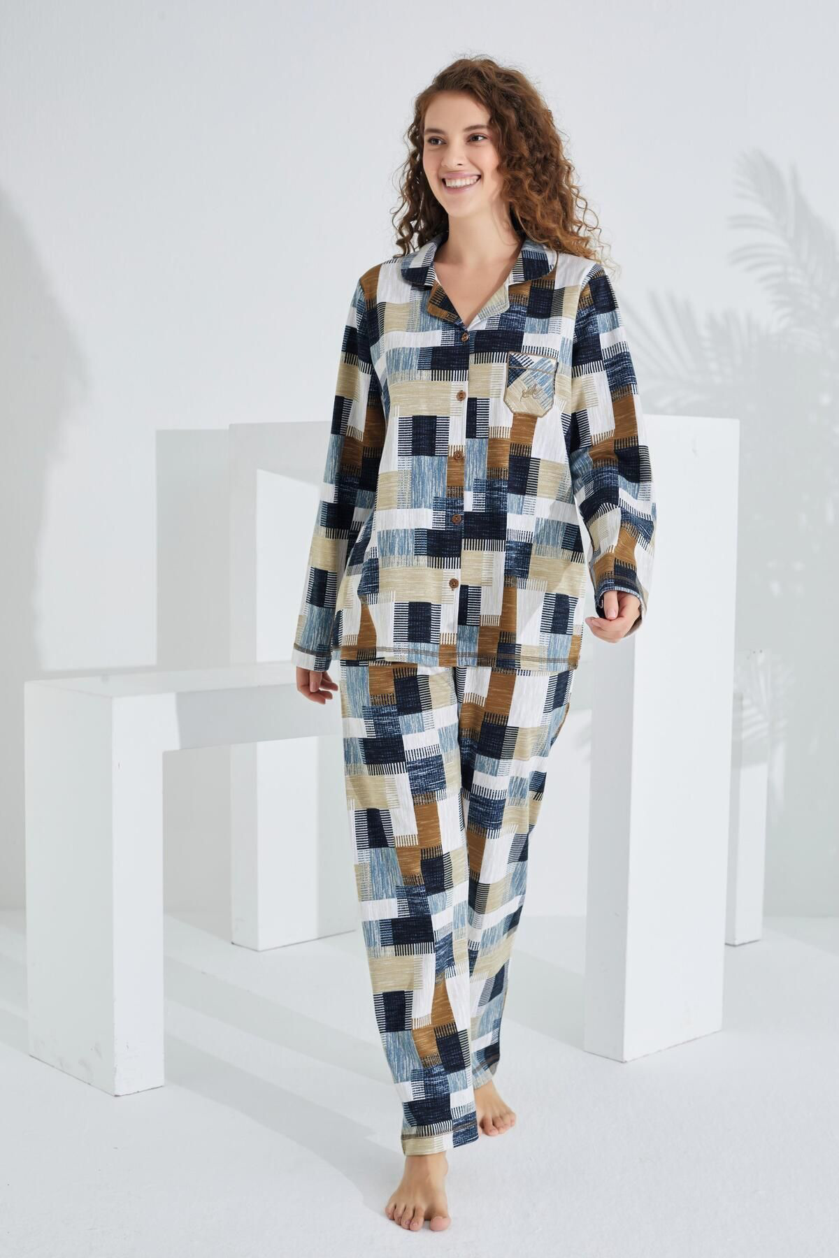 Pamuklu Uzun Kol Önden Düğmeli Kadın Pijama Takımı KAHVE BLOK DES