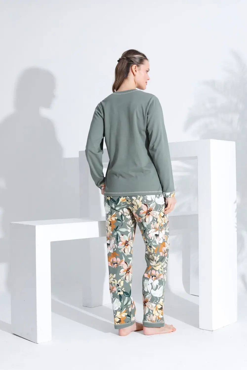 Pamuklu Uzun Kol Kadın Pijama Takımı HAKİ YEŞİL