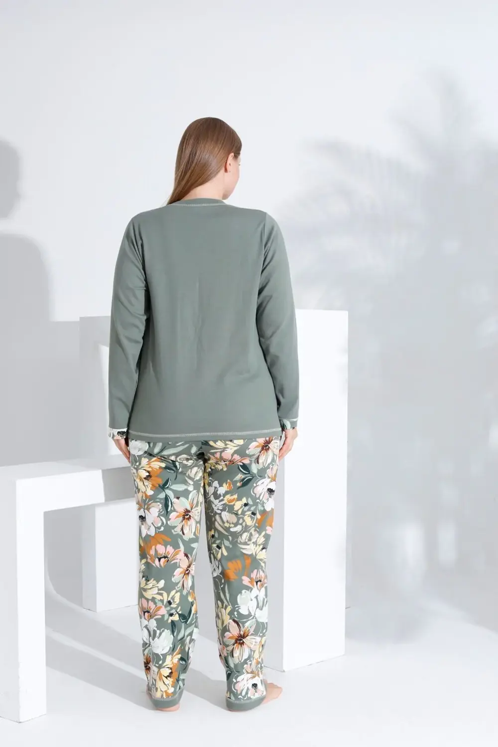 Pamuklu Uzun Kol Kadın Pijama Takımı HAKİ YEŞİL