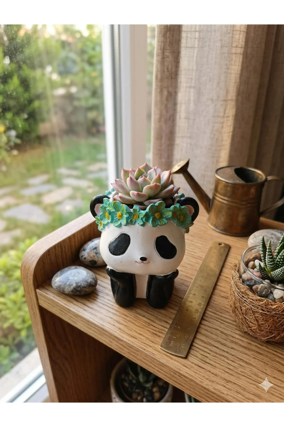 Panda Figürlü Dekoratif El Yapımı Sukulent Saksı - Çiçek Taçlı Se