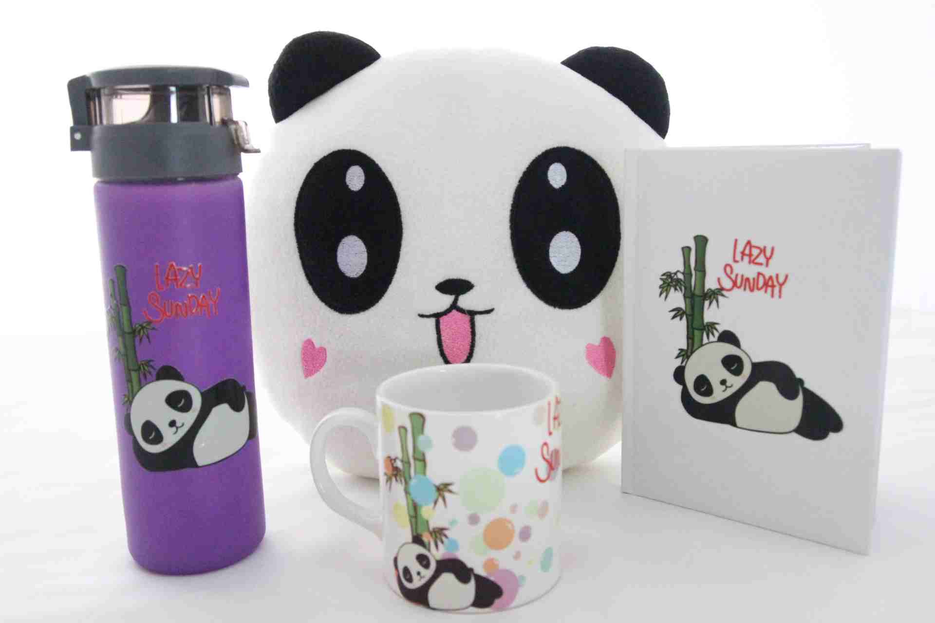 Panda Temalı Hediye Kutusu - Panda Yastık,Defter,Termos Ve Kupa Bardak Hediye Seti