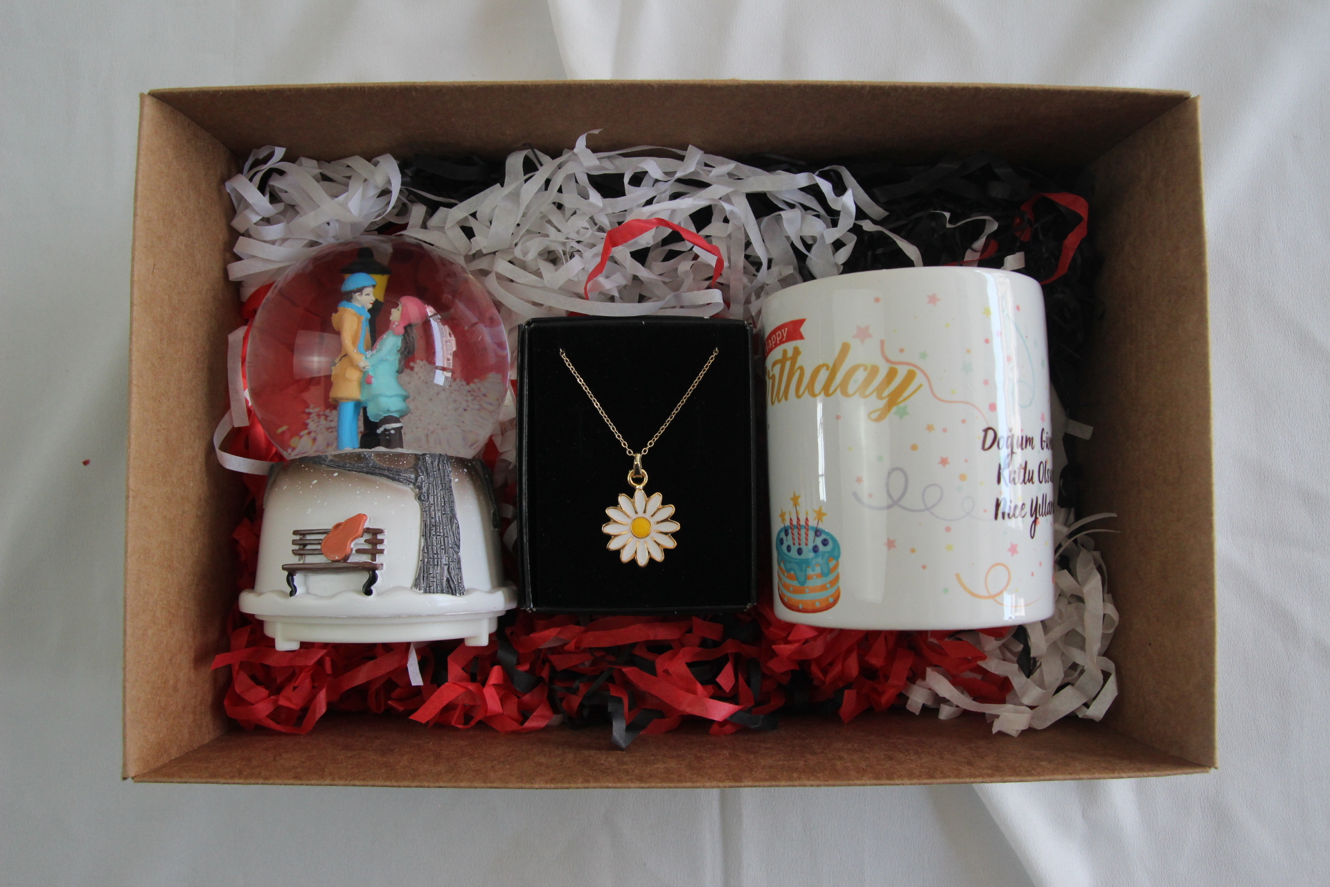 Home Papatya Kolye Doğum Günü Kupa Bardak Sevgili Aşıklar Kar Küresi Hediye Seti