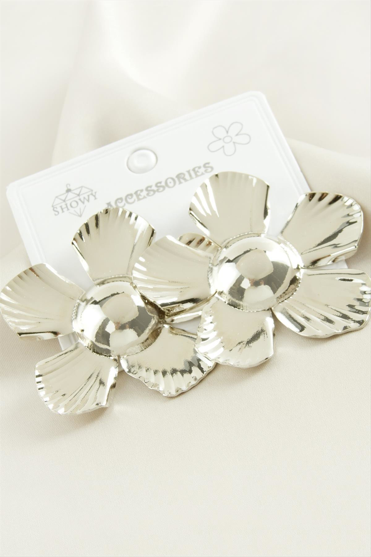 Papatya Metal Küpe Papatya Metal Küpe