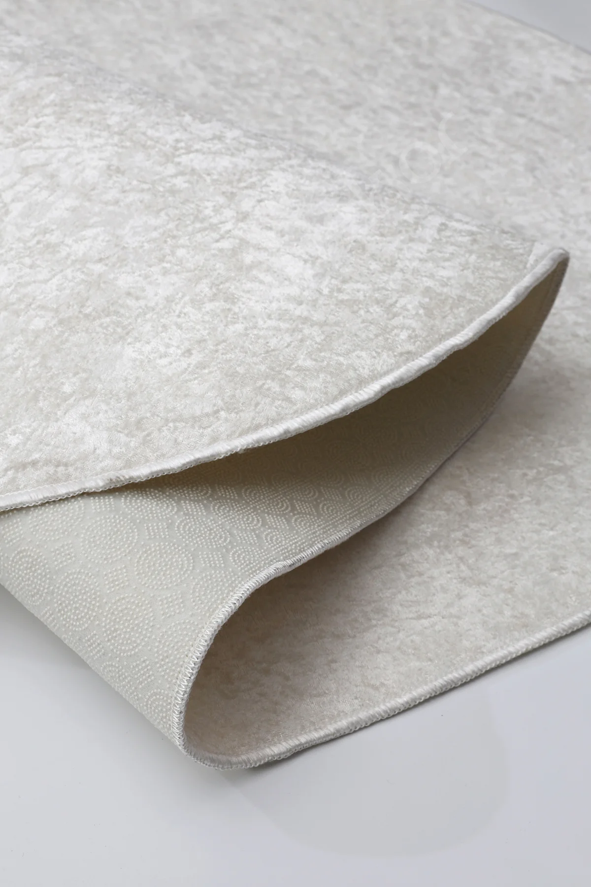 Parıltılı Oval Saçaksız Halı Açık Krem Silinebilir Yolluk 200x300 (6 metrekare)