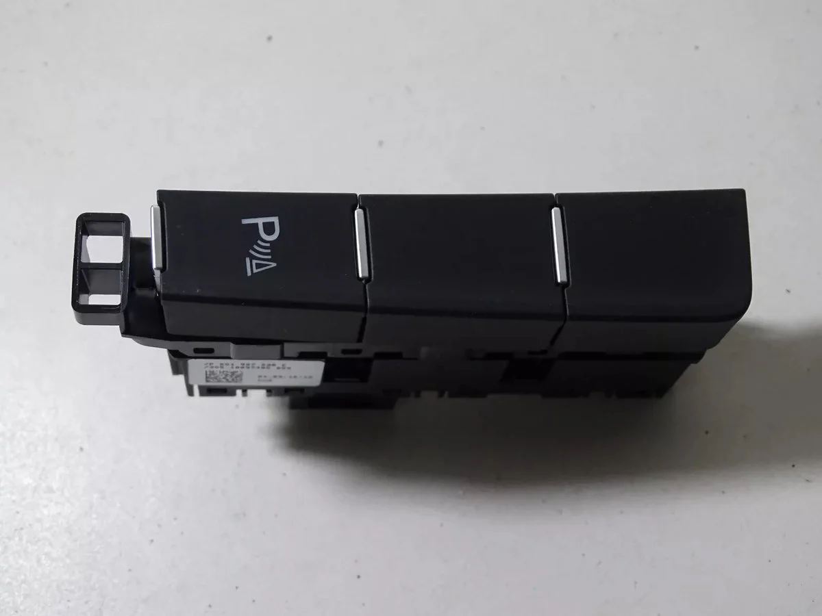 Park Mesafe Kontrol Düğmesi (VW)(5G1927238E) Park Mesafe Kontrol Düğmesi (VW)(5G1927238E) Fiyatı, Yorumları ve Özellikleri