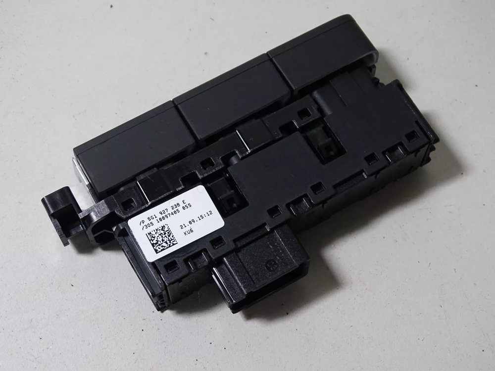 Park Sensörü Düğmesi (VW)(5G1927238E)