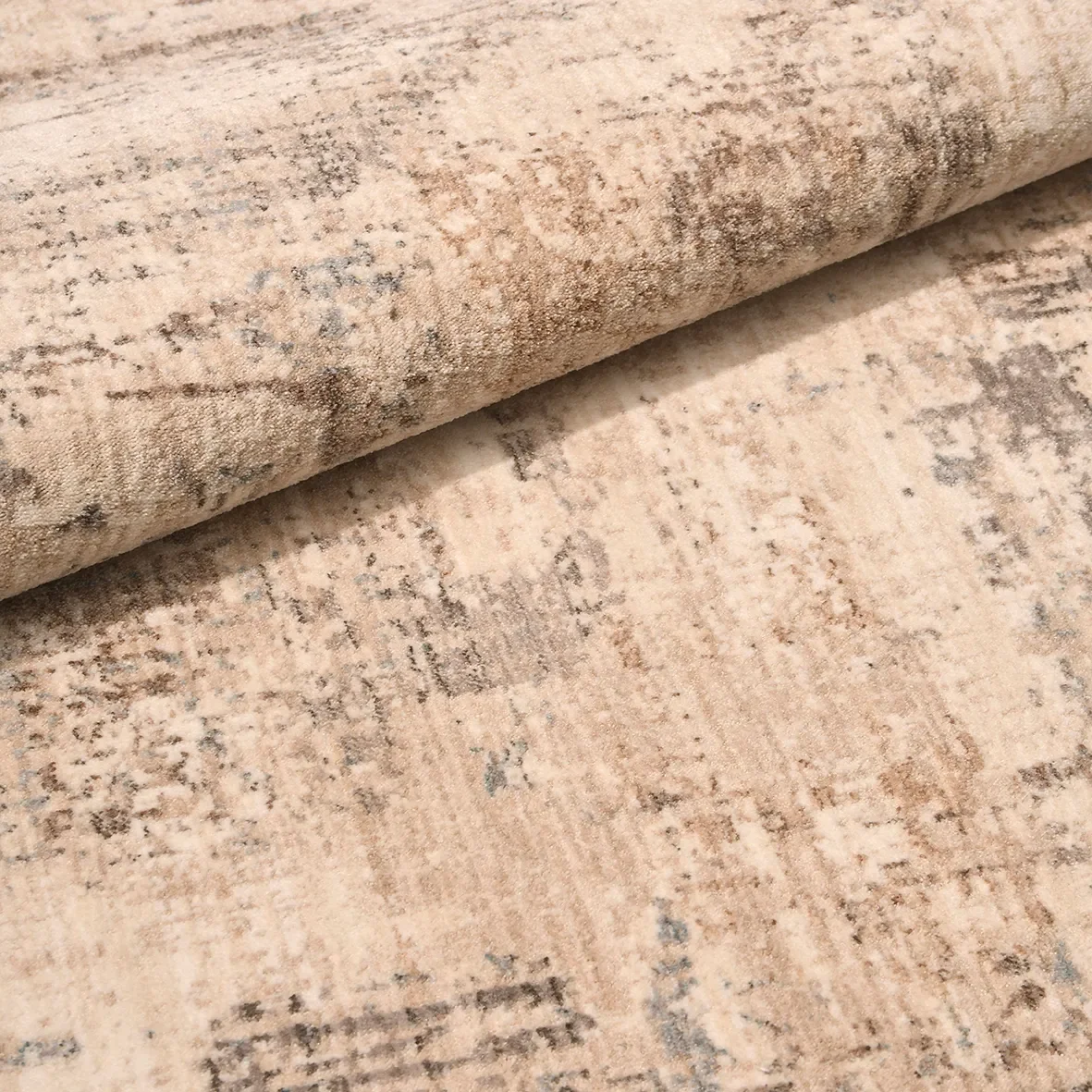 Parma Model Oturma Odası Halısı – 480.000 İlmek Sıklığı, 6 mm Hav Yüksekliği, Degrade Polyester Fiyatı, Yorumları ve Özellikleri
