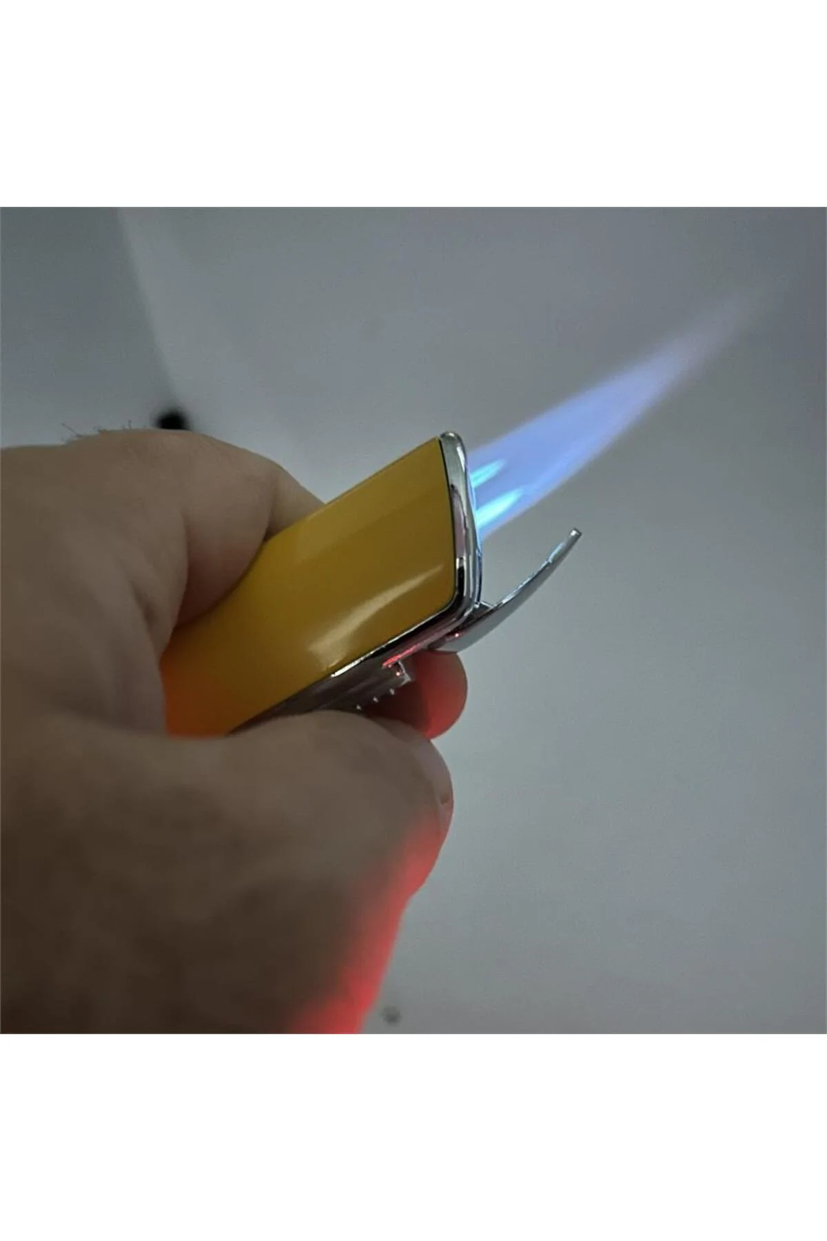 Parmida 3 Jet Torch Puro Çakmağı Sarı