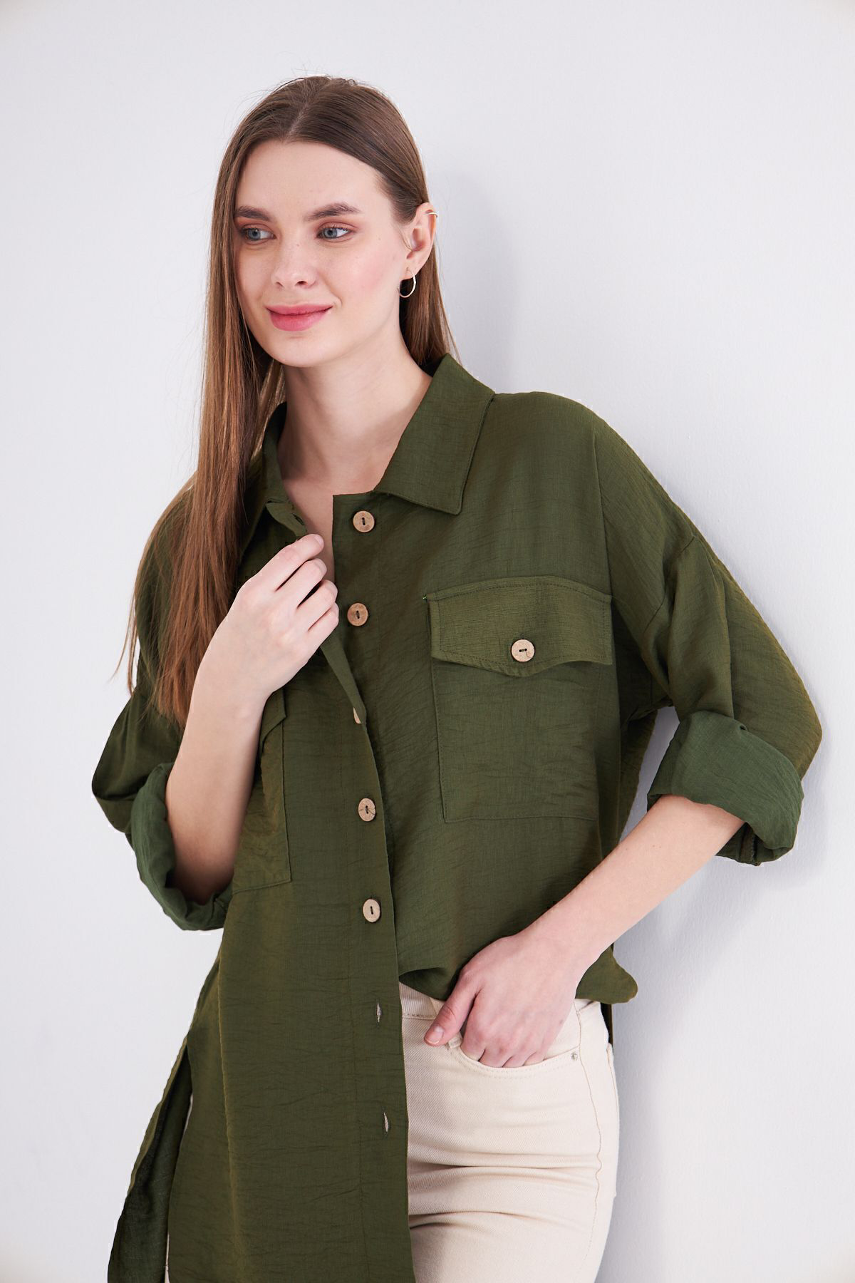 Pasaklı Giyim Kadın Oversize Arkası Uzun Pileli Uzun Kollu Haki U