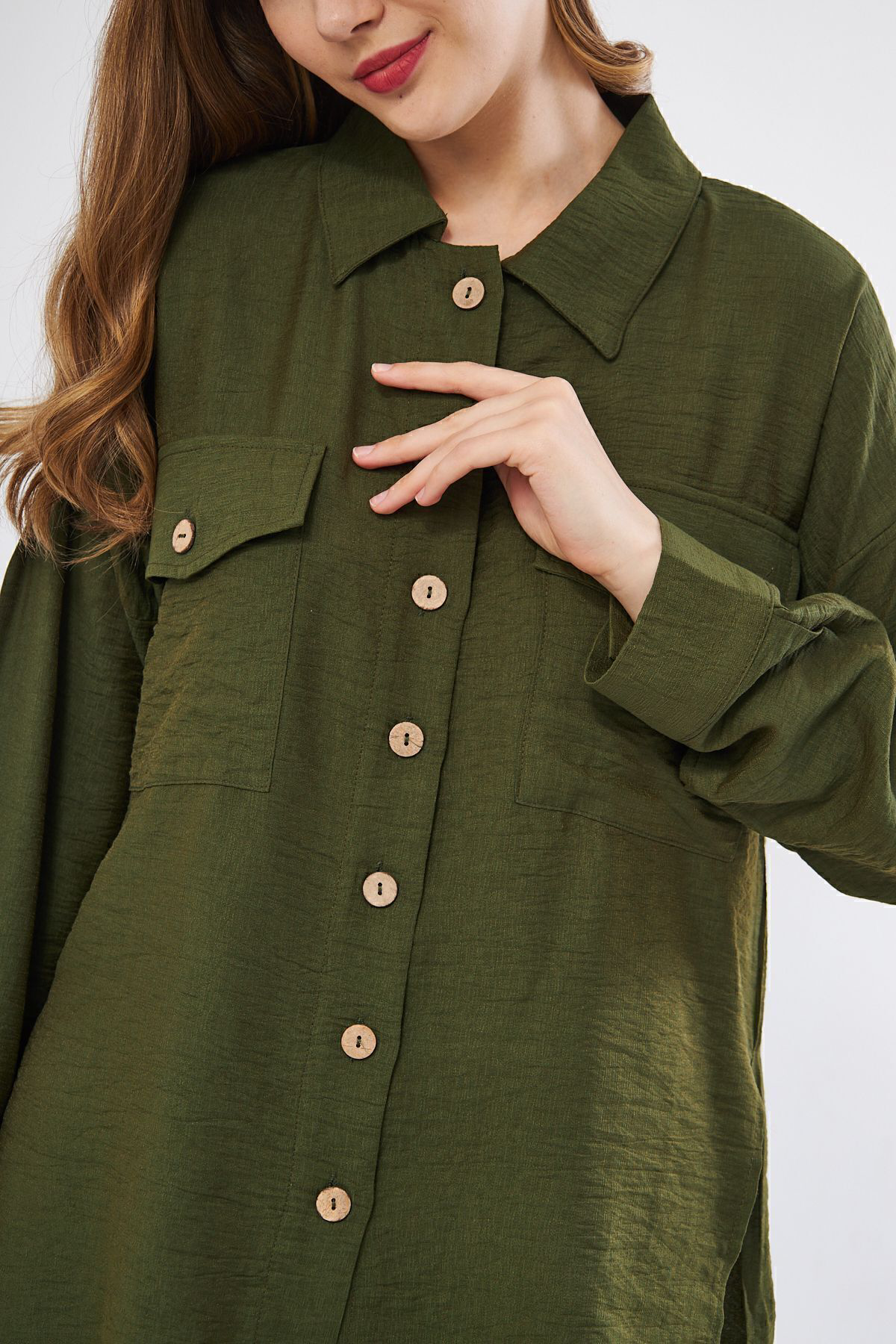 Pasaklı Giyim Kadın Oversize Arkası Uzun Pileli Uzun Kollu Haki U