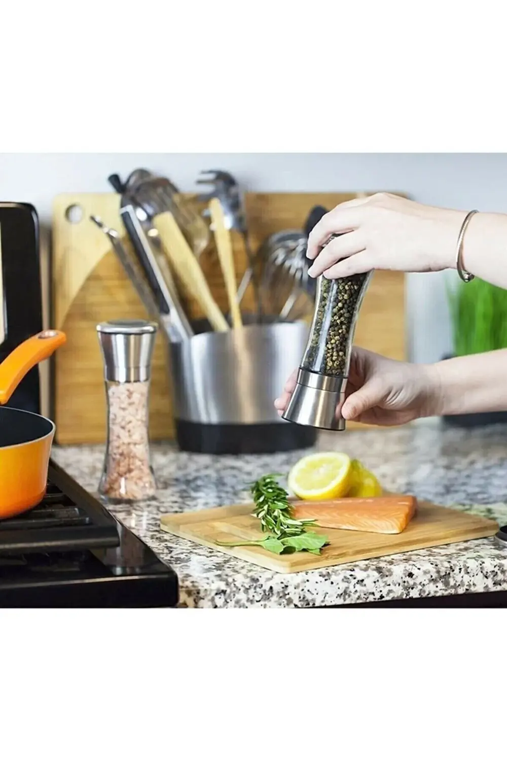 Paslanmaz Çelik Başlıklı Tuz Ve Baharat Değirmeni, Seramik Bıçakl