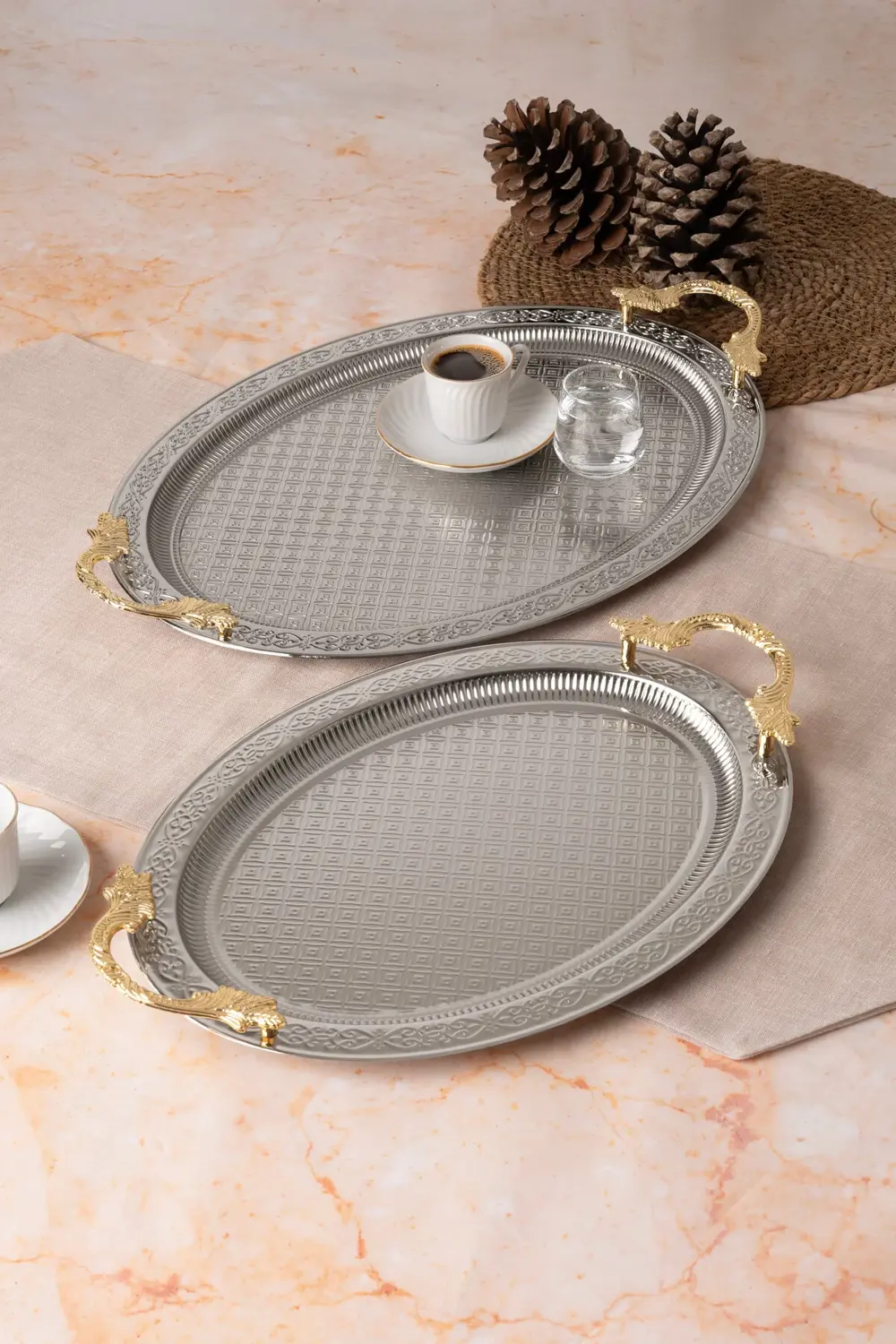 Paslanmaz Çelik Gümüş 2’li Oval Tepsi Seti – Zarif Desenli Servis