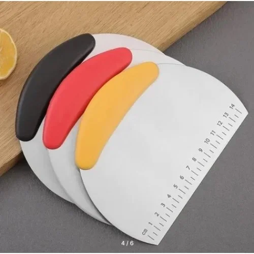 Paslanmaz Çelik Hamur Kesme ve Şekillendirme Spatulası Paslanmaz Çelik Hamur Kesme ve Şekillendirme Spatulası