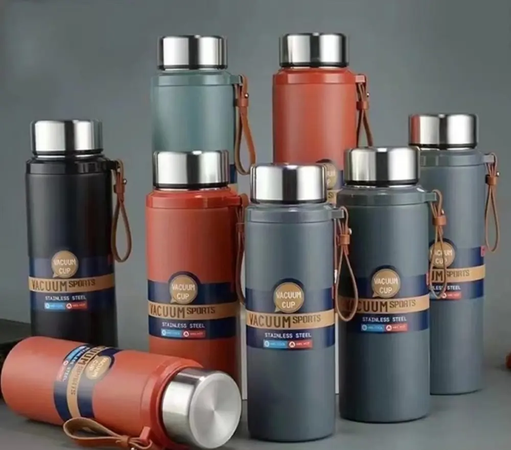 Paslanmaz Çelik Matara Termos Su Şişesi 600 ML Vakumlu Kapak - Si