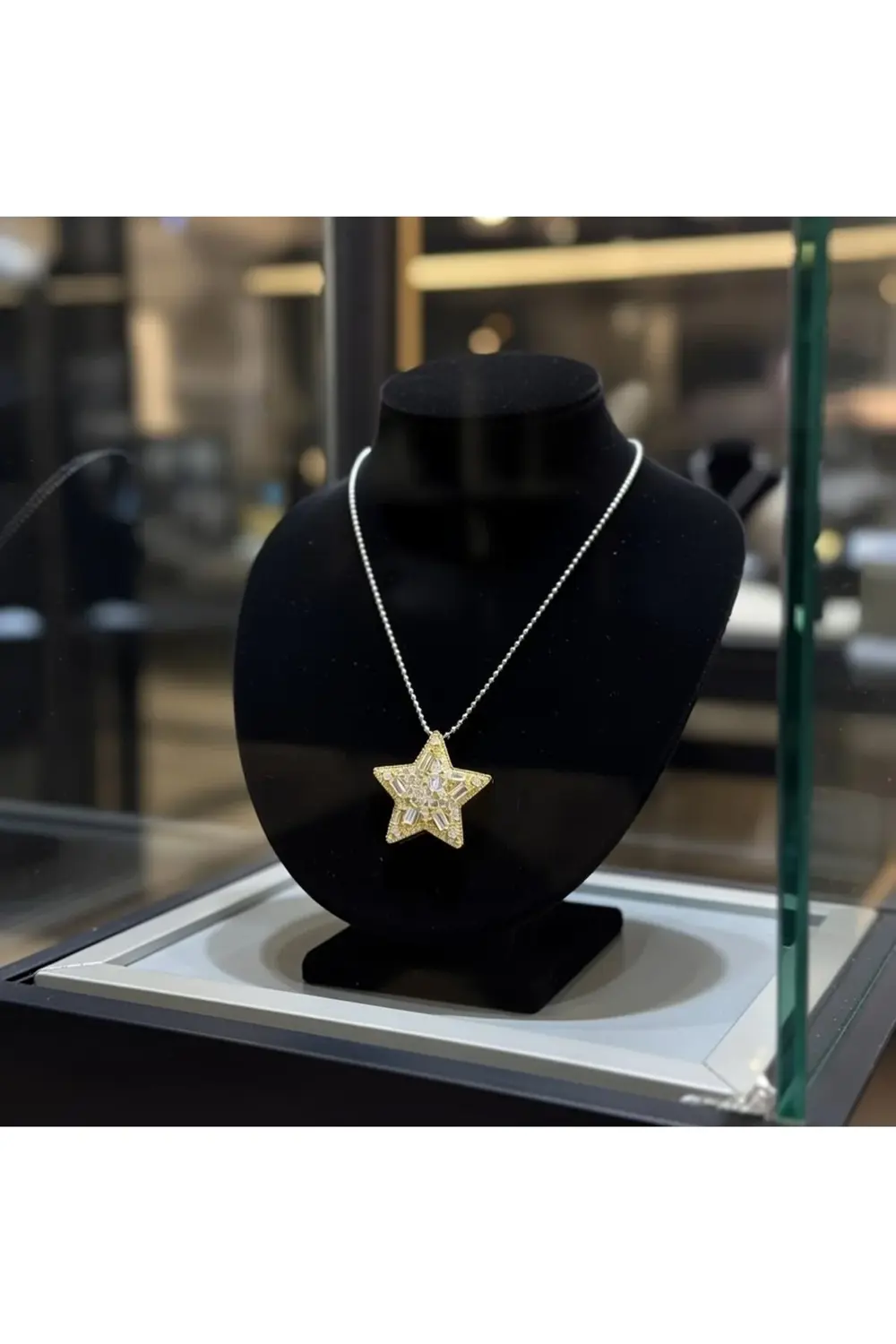 Paslanmaz Çelik Yildiz Zirkon Taşlı Gold Kolye