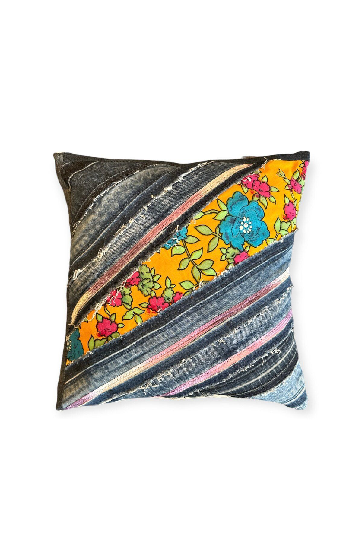 Esta Rubon Patcwork Kırlent El Yapımı