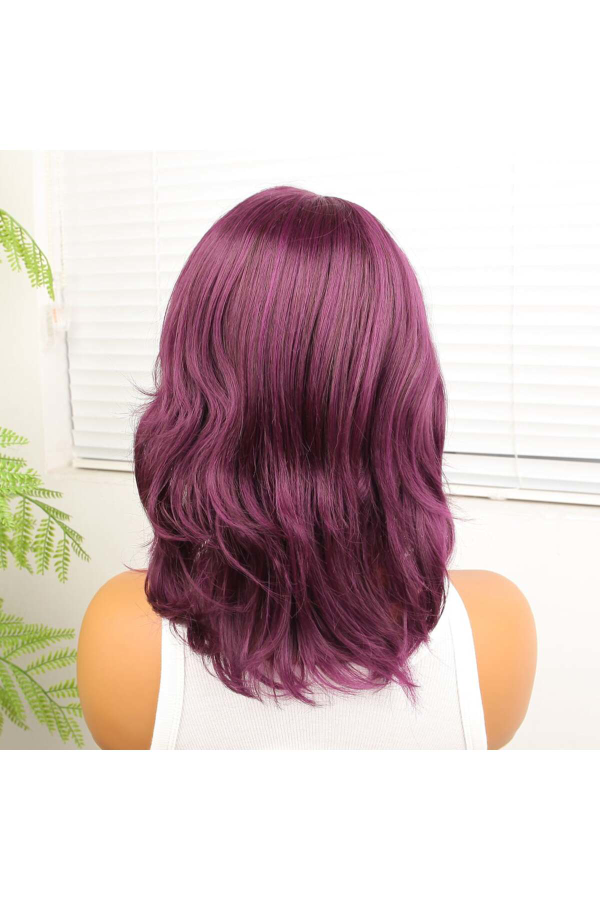 Nokteria  Patlıcan Moru Kısa Yan Tül Peruk - Maxora5521-3797