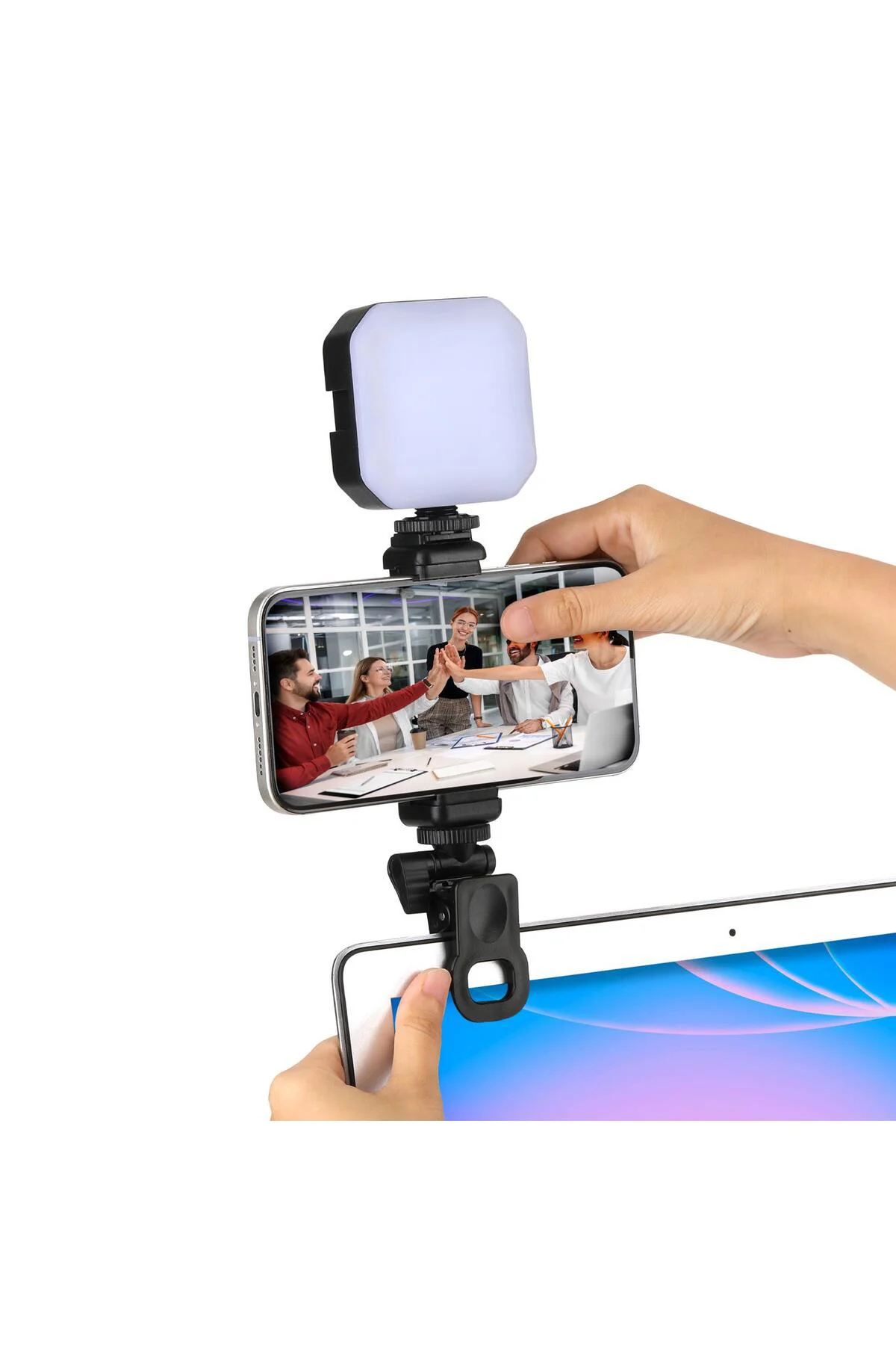 PBS142 Pilli Led Işıklı Tripod Siyah