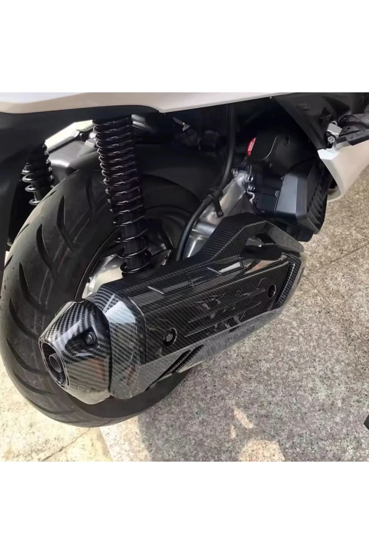 Pcx 125 2021-24 Modifiye Eksoz Ucu Kapağı Karbon Kaplama Pcx 125 2021-24 Modifiye Eksoz Ucu Kapağı Karbon Kaplama - Görsel 2