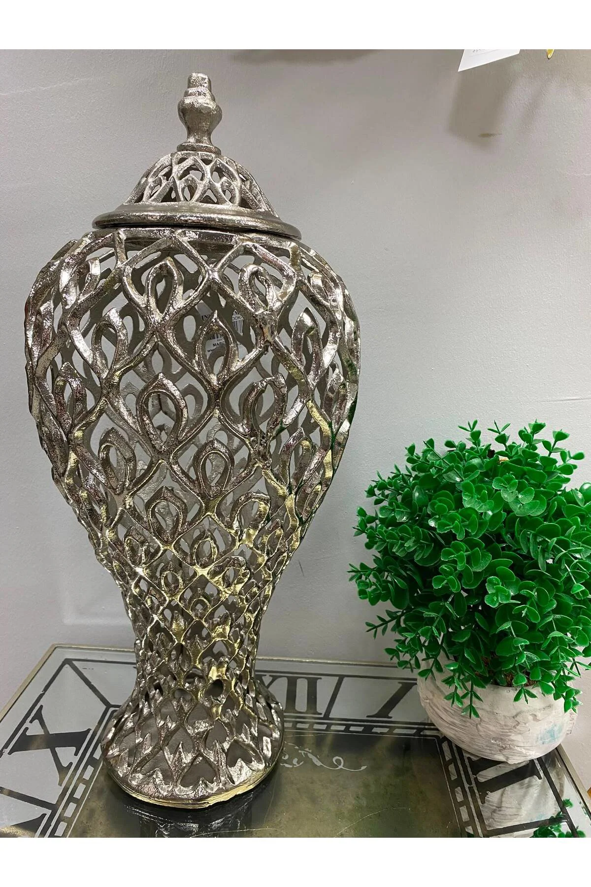 Peacoock Metal Döküm Kapaklı Vazo 52 cm