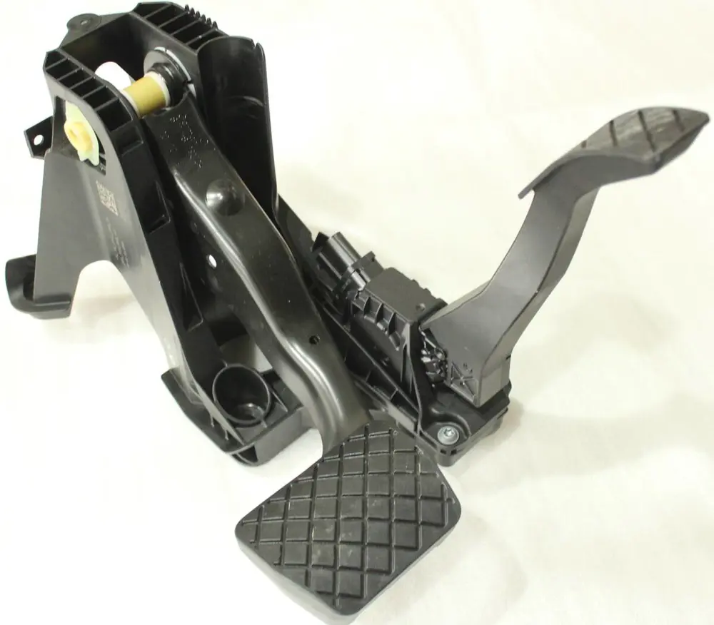 Pedal Takımı - Gaz + Fren (VW Orjinal)(5Q1723058AJ)(Golf 7)