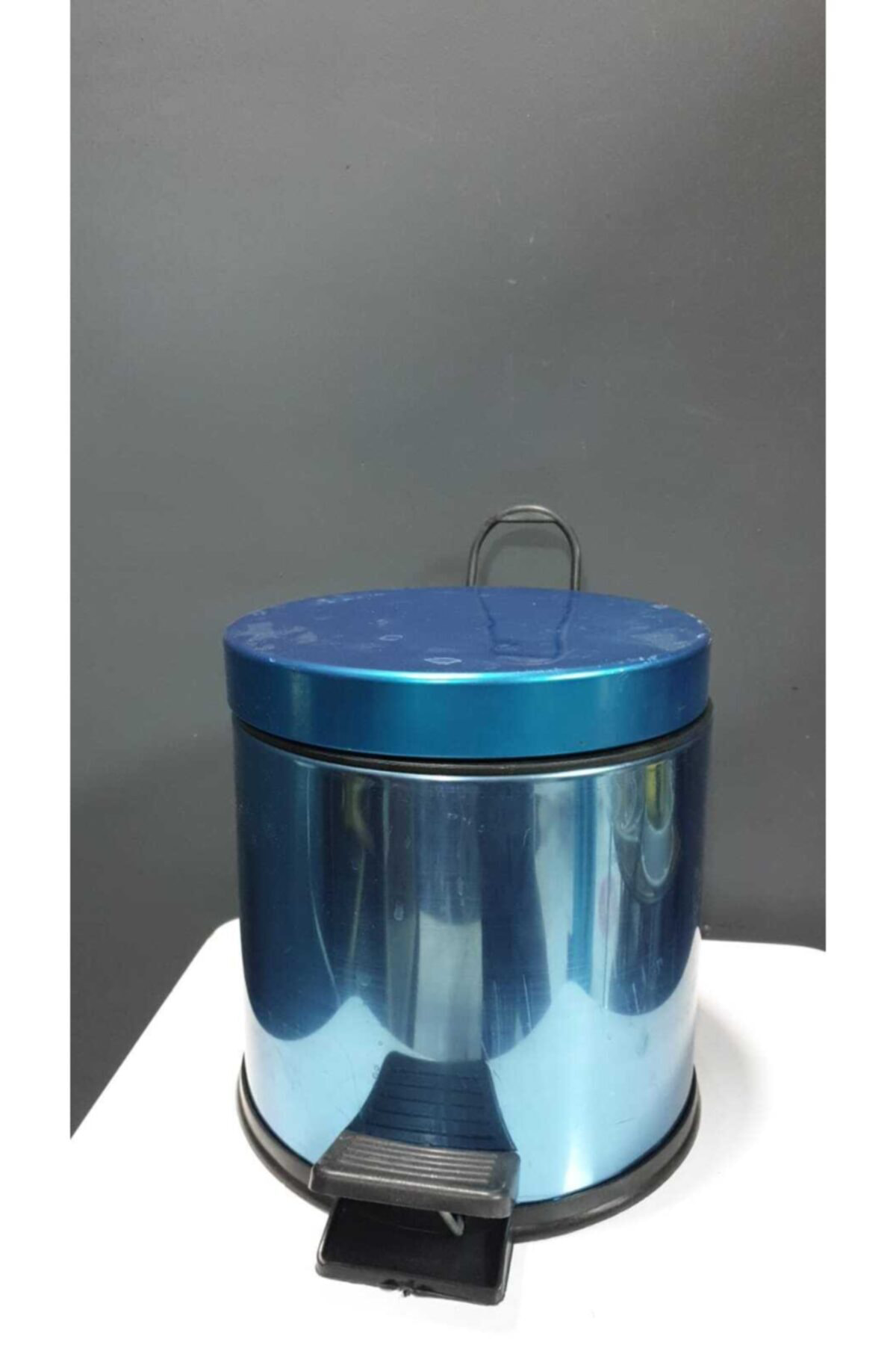 Elif Aksesuar Pedallı Çöp Kovası