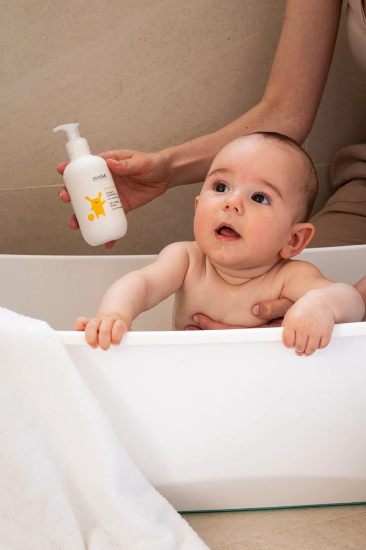 Pediatric Intimate Hygiene Gel 200ml - Bebek ve Çocuklar için Genital Bölge Yıkama Jeli