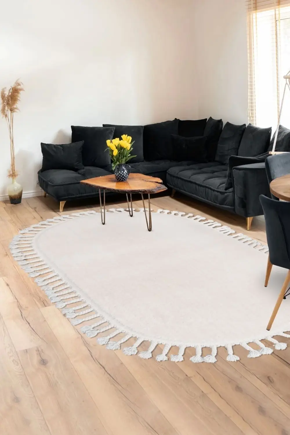 Peluş Halı Açık Vizon Cool Saçaklı Oval Kesme Post Yolluk Kilim S