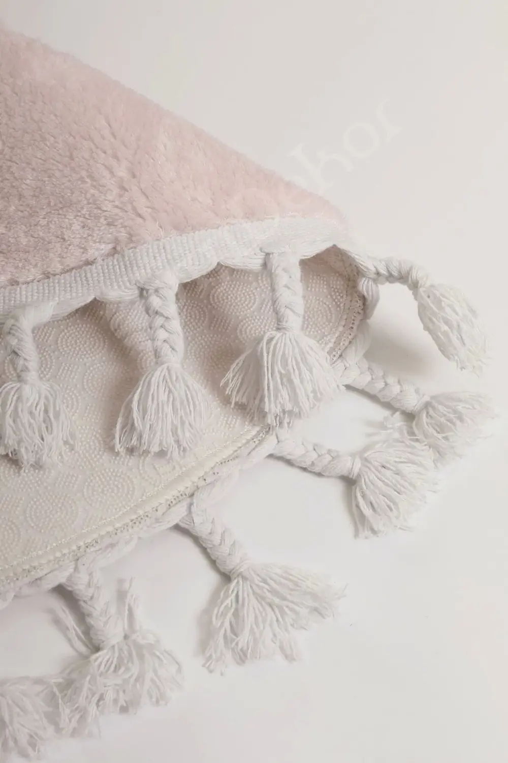 Peluş Halı Pembe Cool Saçaklı Yuvarlak Kesme Post Yolluk Kilim Sa