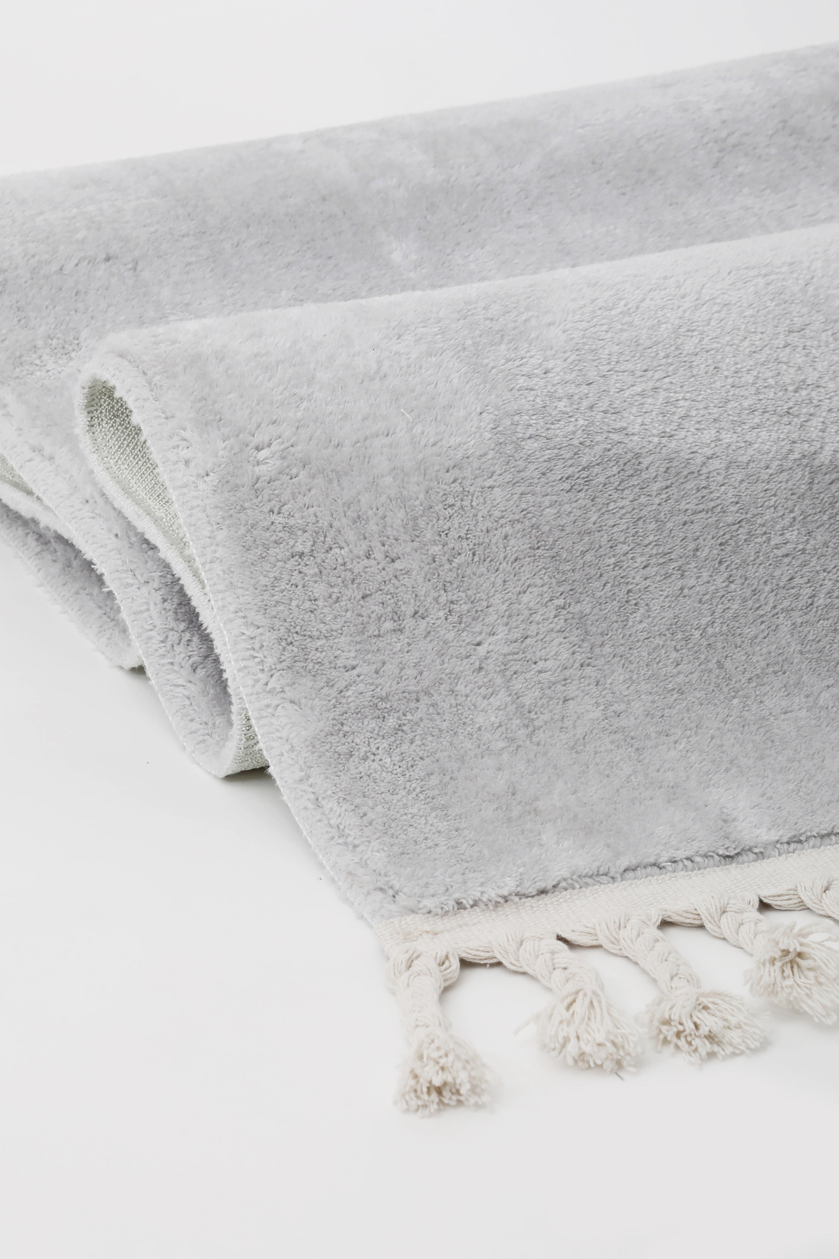 PELUŞ Saçaklı HALI AÇIK GRİ RENK Silinebilir 200x650