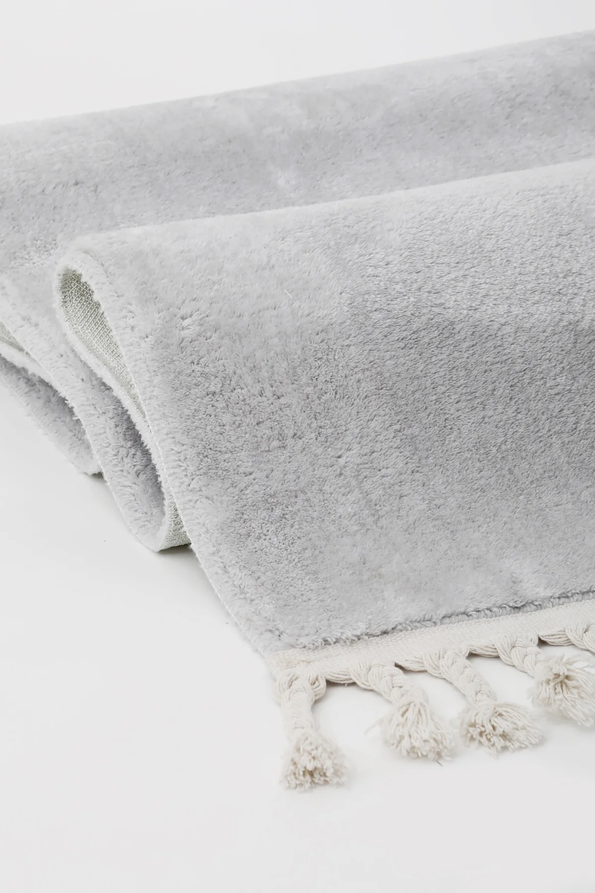 PELUŞ Saçaklı HALI AÇIK GRİ RENK Silinebilir 200x250