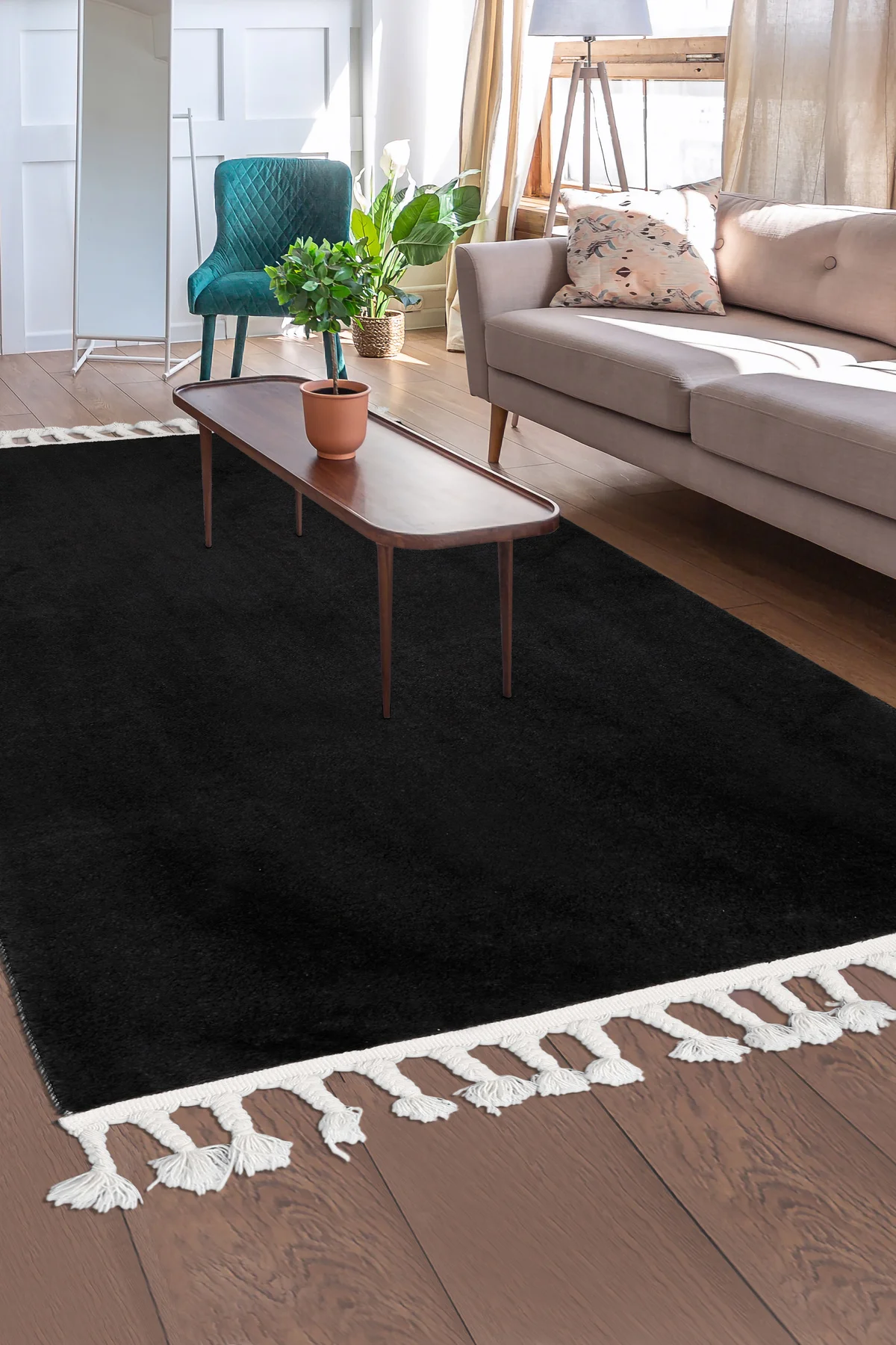 PELUŞ Saçaklı HALI SİYAH RENK Silinebilir 80x150 PELUŞ Saçaklı HALI SİYAH RENK Silinebilir 80x150