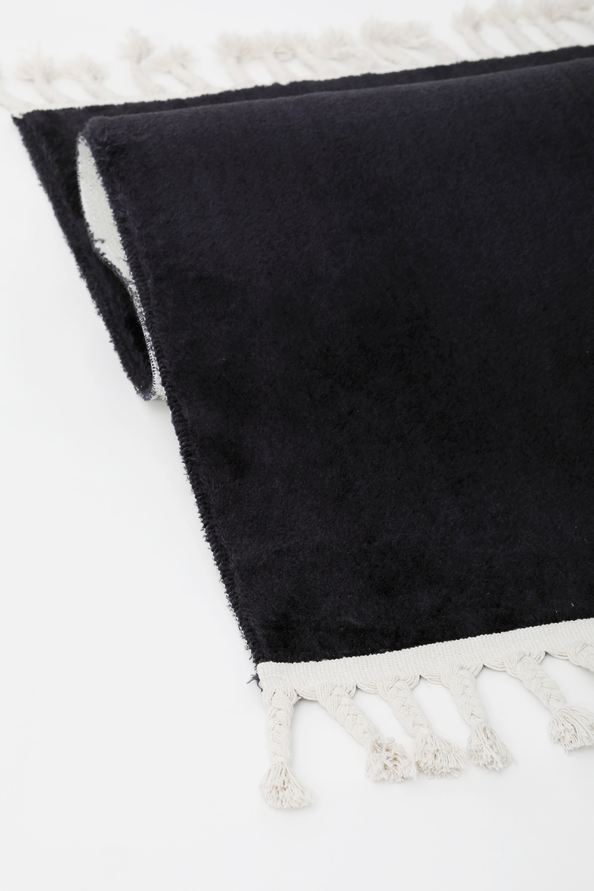 PELUŞ Saçaklı HALI SİYAH RENK Silinebilir 160x500 Fiyatı, Yorumları ve Özellikleri