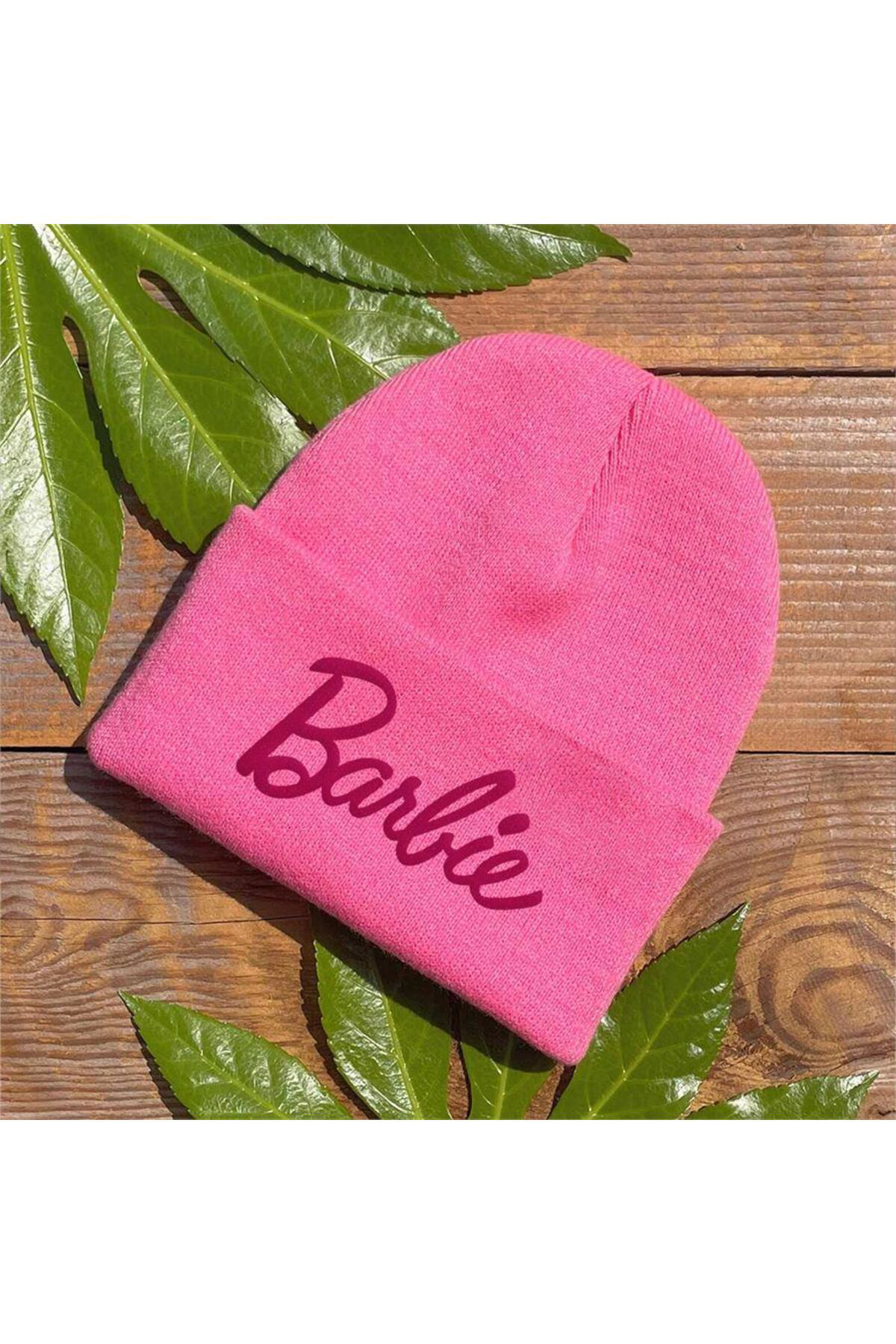 Köstebek Pembe Barbie Logo Bere