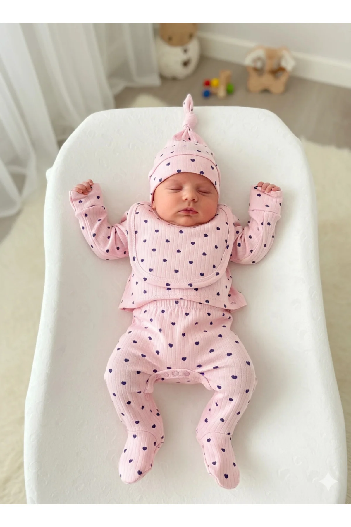 Pembe Desenli Nakışlı Kız Bebek 5'li Hastane Çıkışı Seti - %100 P