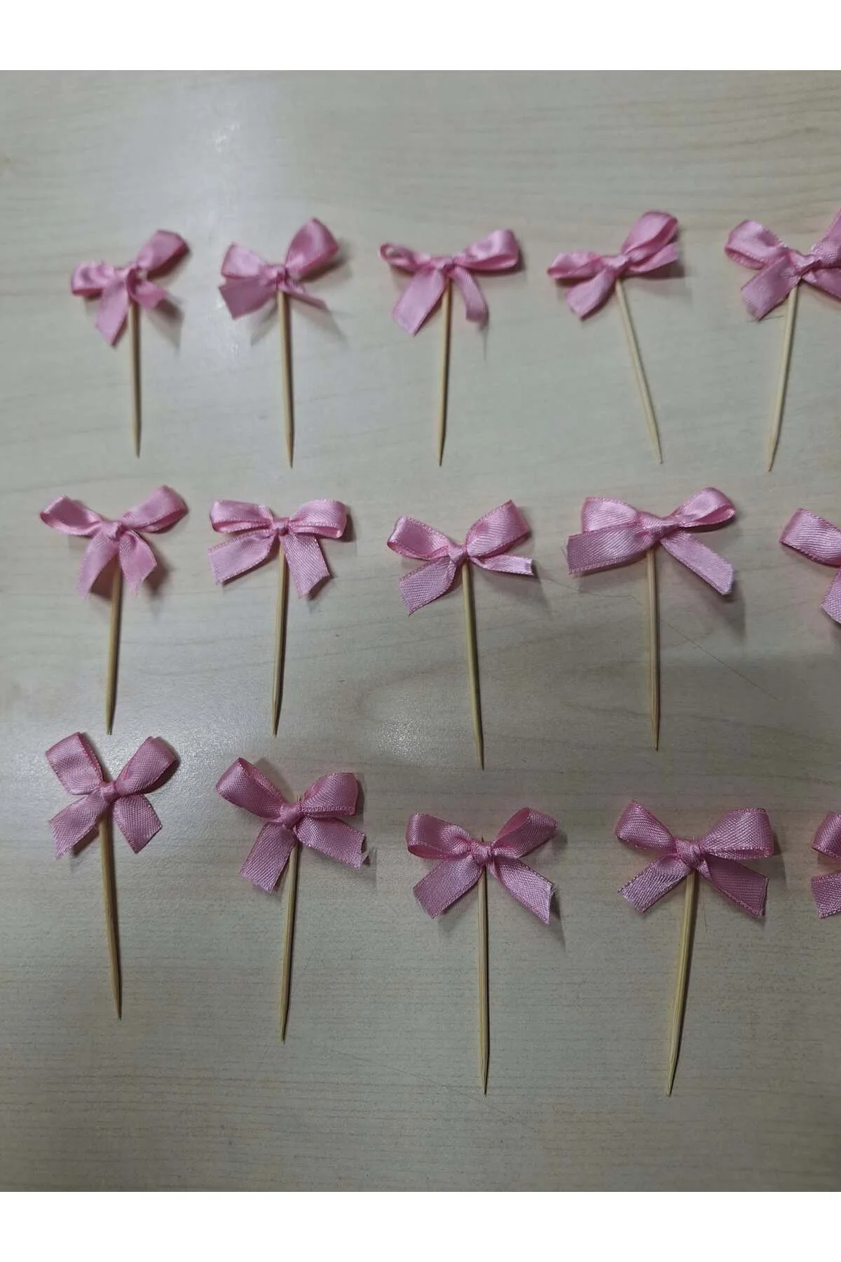 Pembe Fiyonk Kurdaleli Doğum Günü Süsü,Pasta Kürdanı ,Cupkek Pasta Süsü 15 'li
