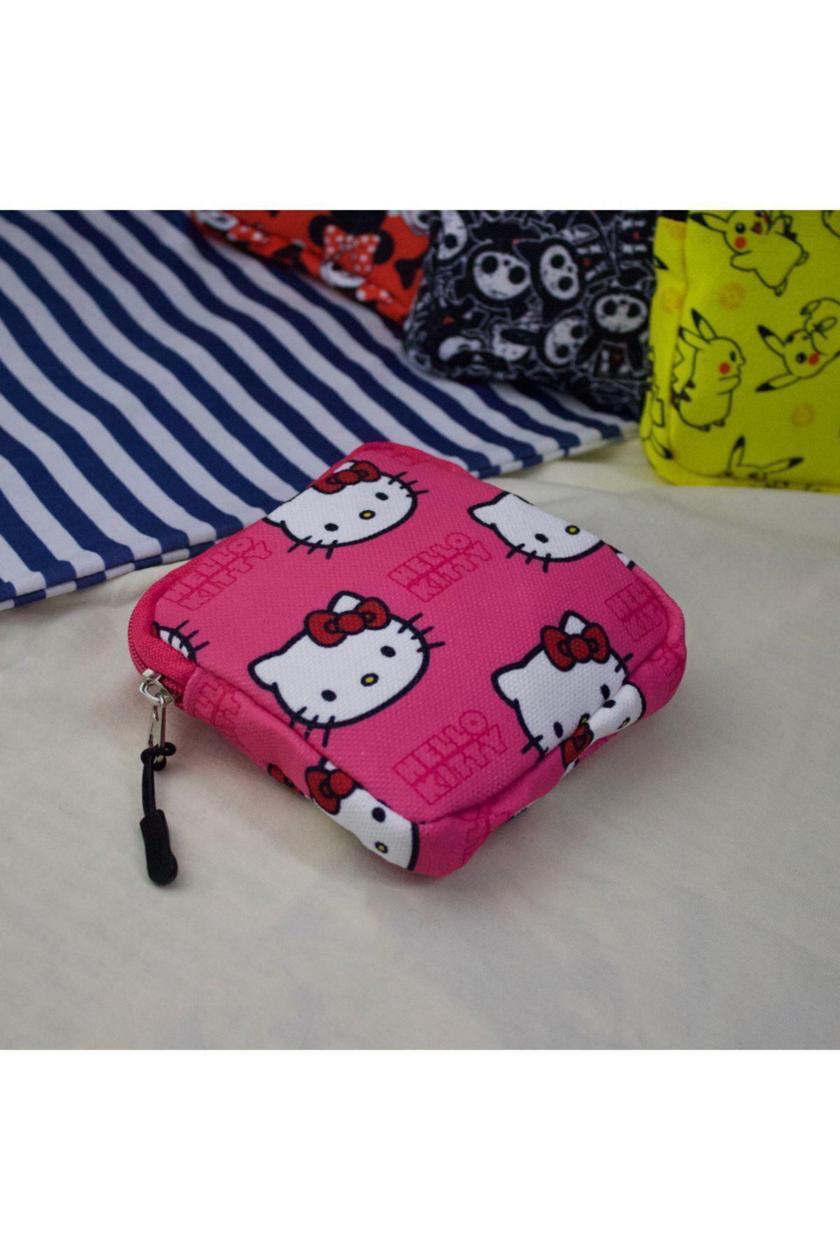 Pembe Hello Kitty Face Kolaj Makyaj Çantası