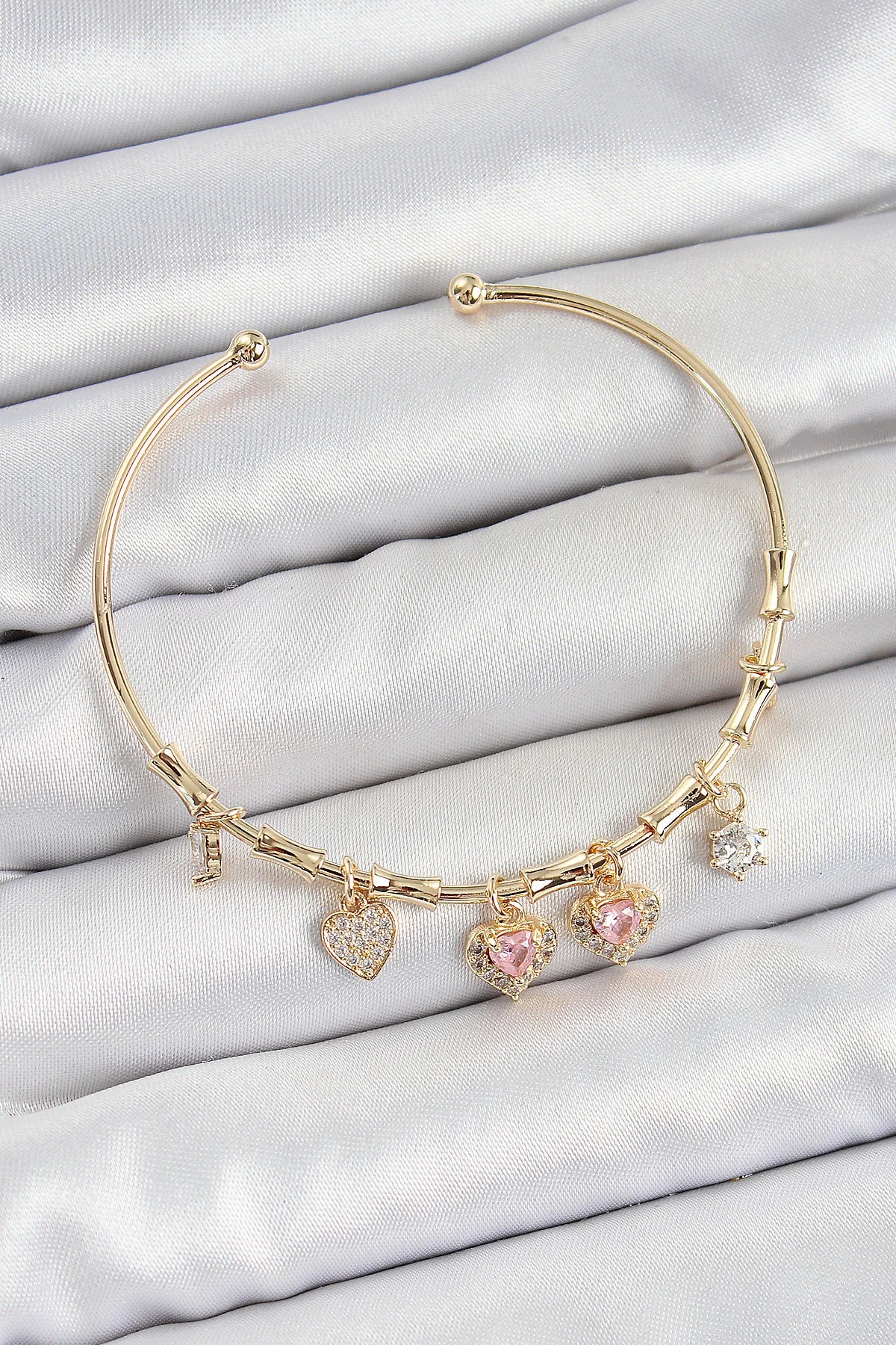 Pembe Kalp Model Gold Renk Charm Bilekliği - Pirinç Zirkon Taşlı Şık 5886