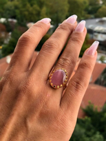 PEMBE KEDİ GÖZÜ TAŞI ORJİNAL DOĞALTAŞ ALTIN KAPLAMA AYARLANABİLİN PEMBE KEDİ GÖZÜ TAŞI ORJİNAL DOĞALTAŞ ALTIN KAPLAMA AYARLANABİLİN