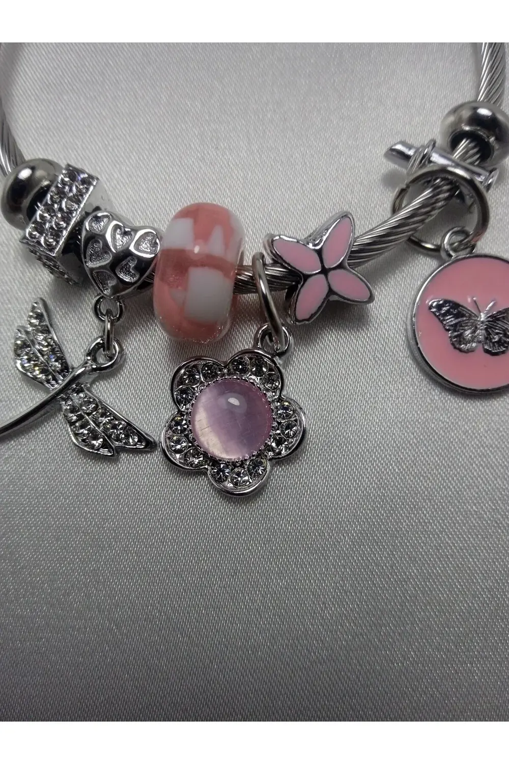 Pembe kelebek çelik charm bileklik