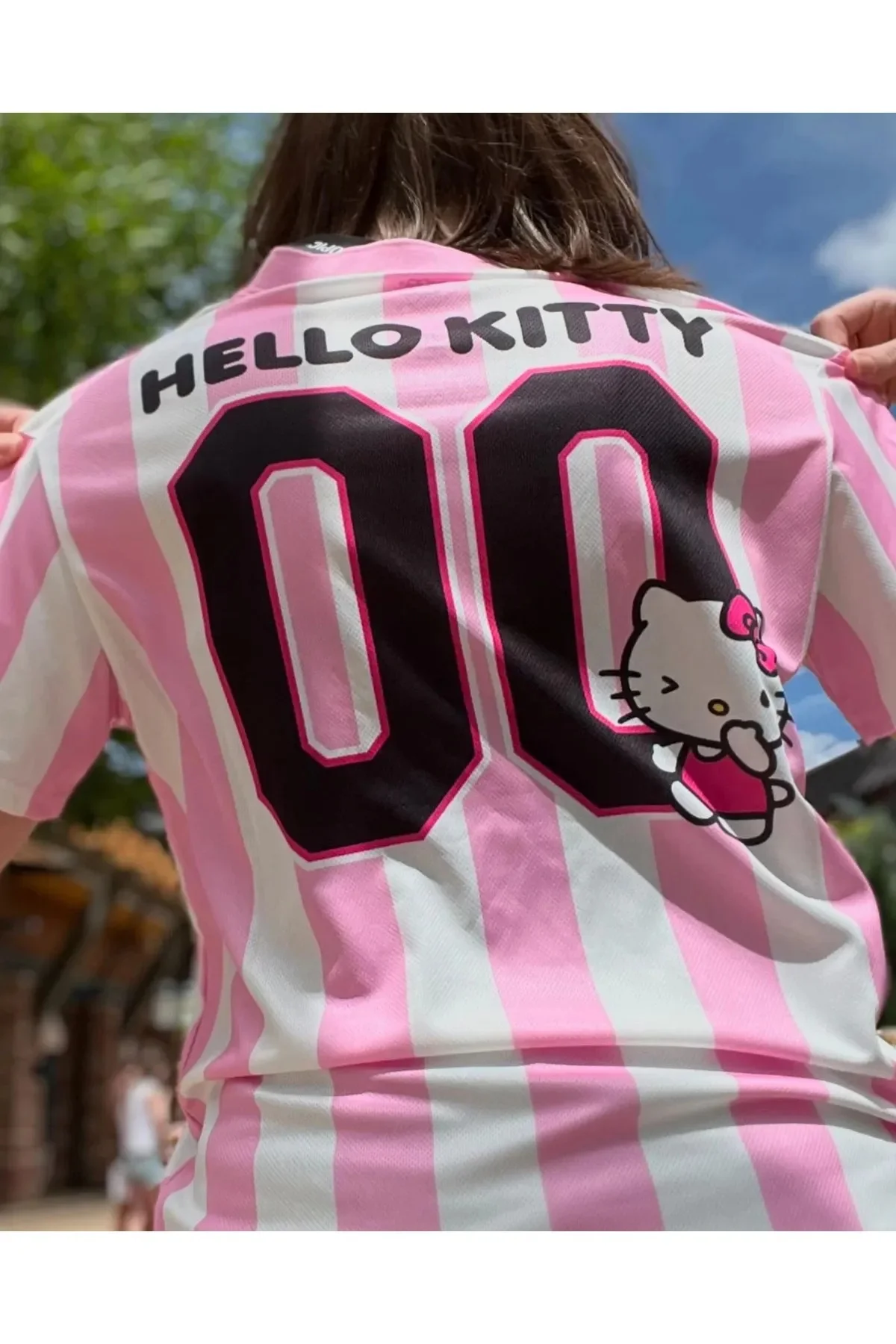 Pembe Kitty Dragon Jersey V Yaka Forma