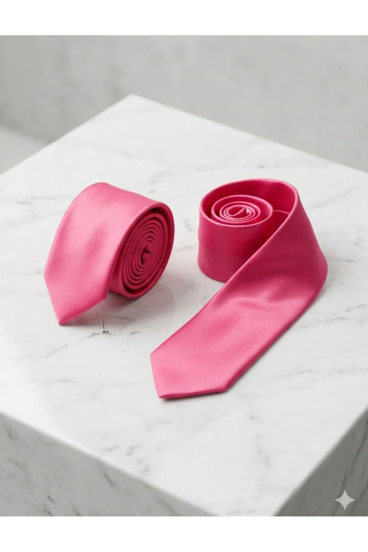 Pembe Kravat