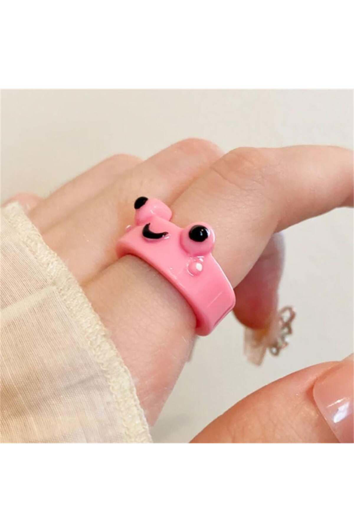 Pembe Laughing Frog Yüzük