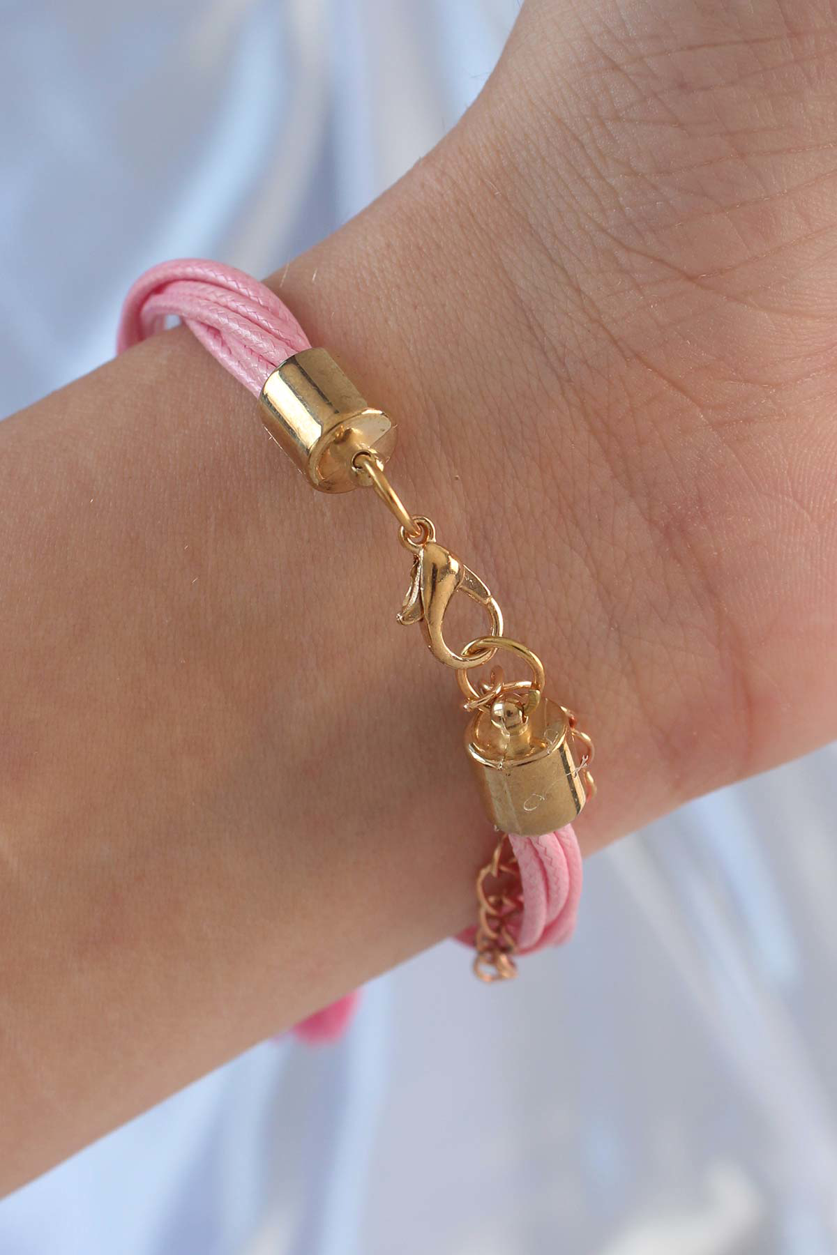 Pembe Renk Zirkon Taşlı İpli Püskül Detay Çoklu Bileklik - TJ-BB6